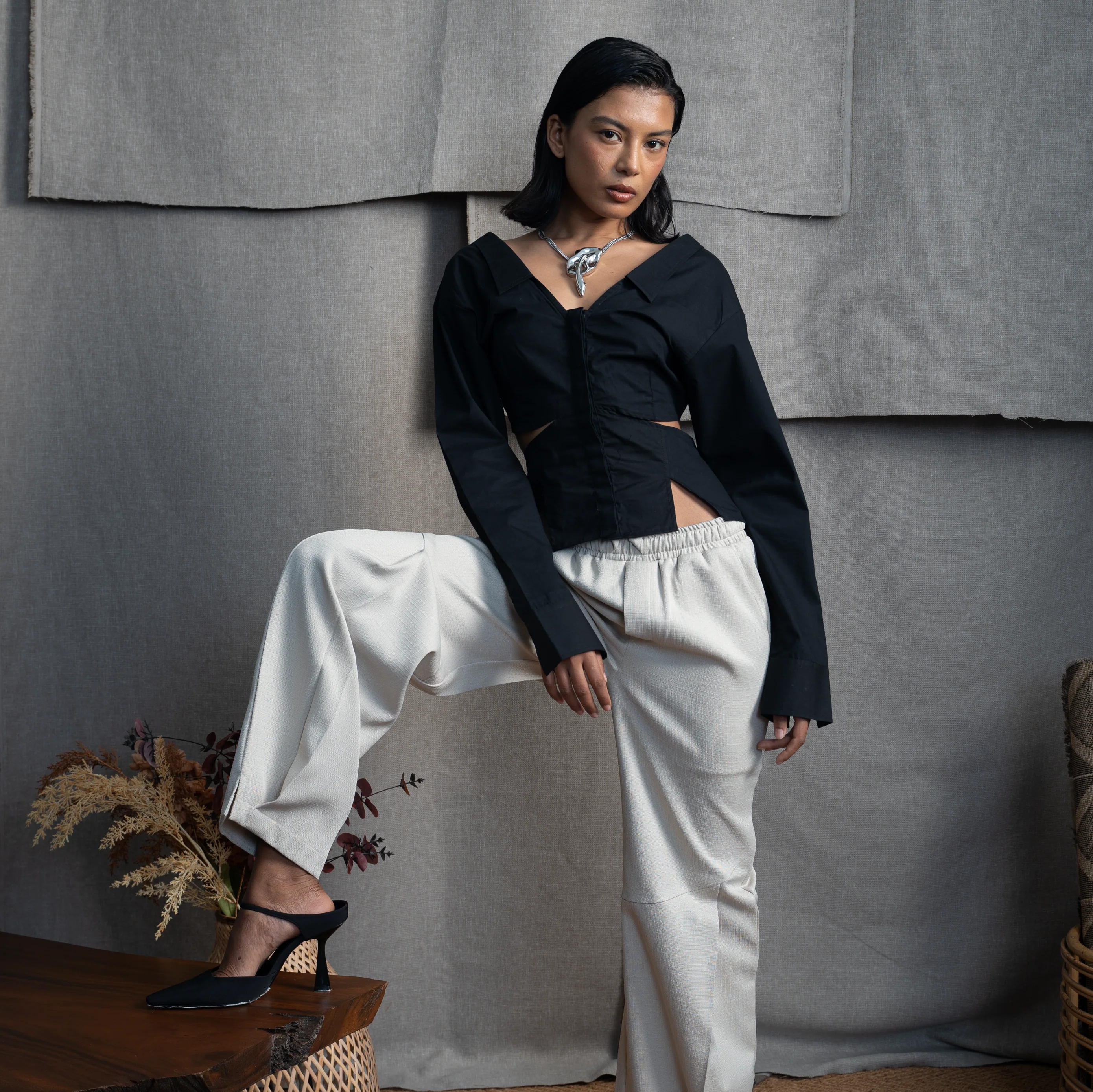 BUTTON DOWN PEPLUM- INK - Image 4