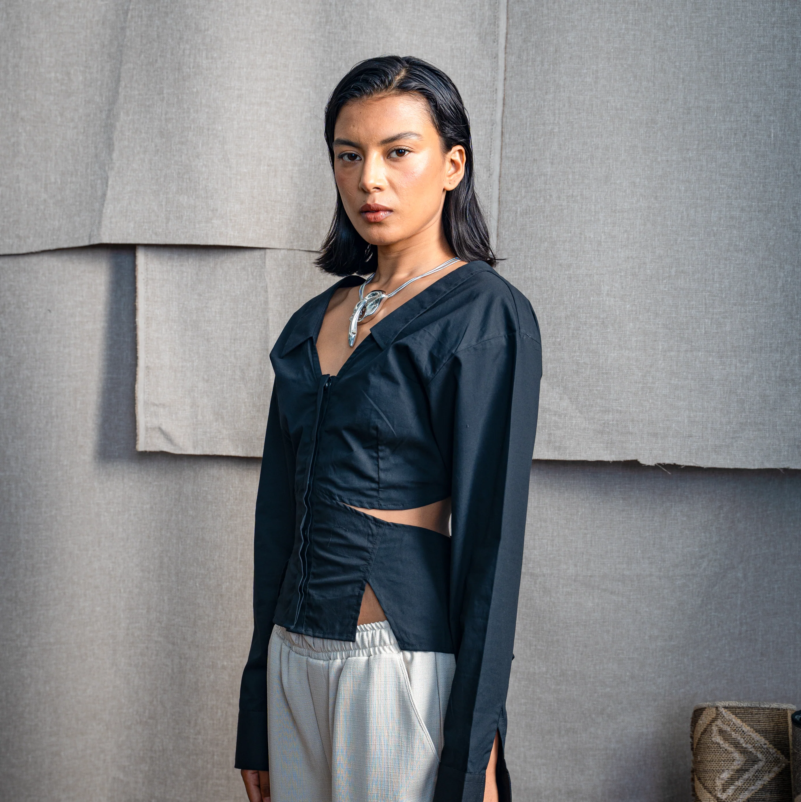 BUTTON DOWN PEPLUM- INK - Image 5
