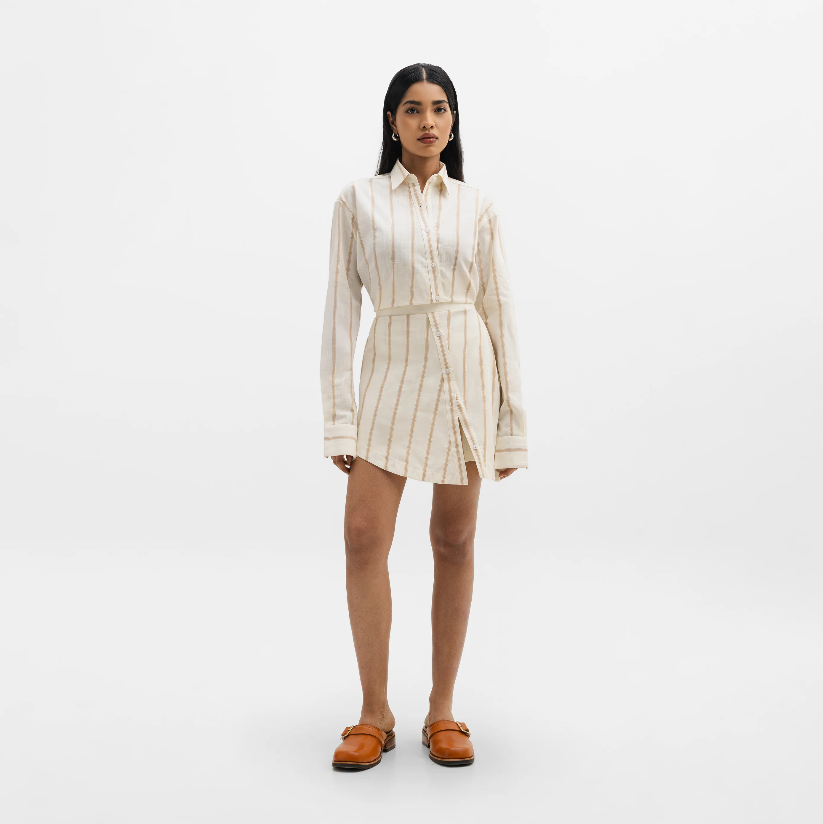 BUTTON DOWN SKORT - BEIGE - Image 3