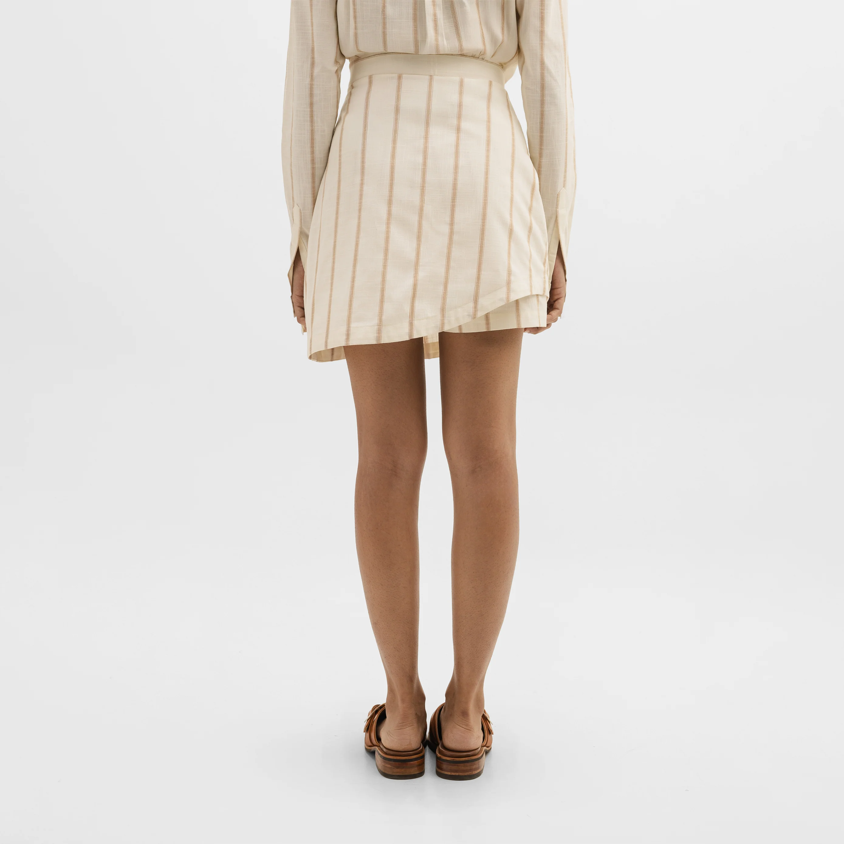 BUTTON DOWN SKORT - BEIGE - Image 4