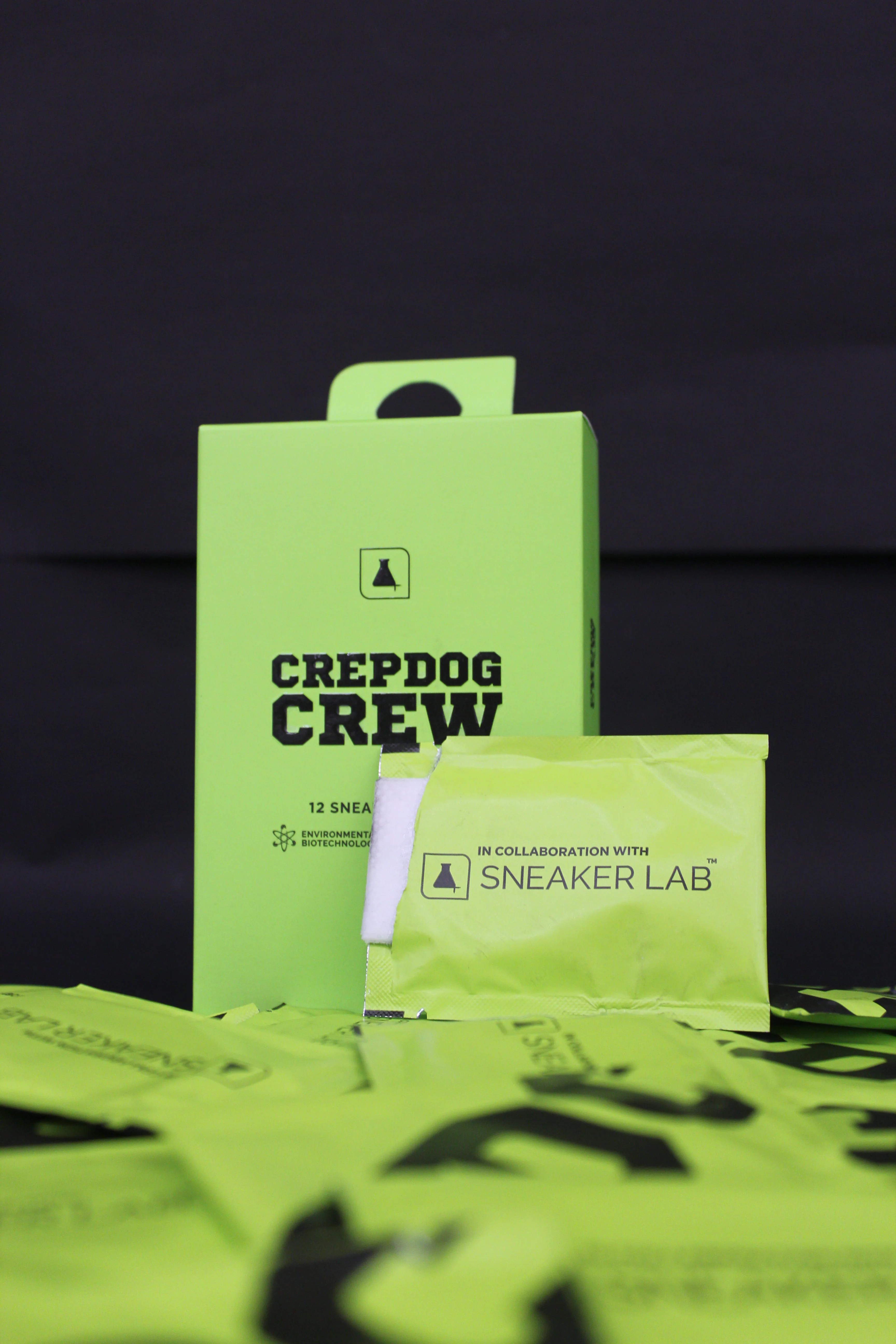 CDC X SNEAKER LAB WIPES - Image 10