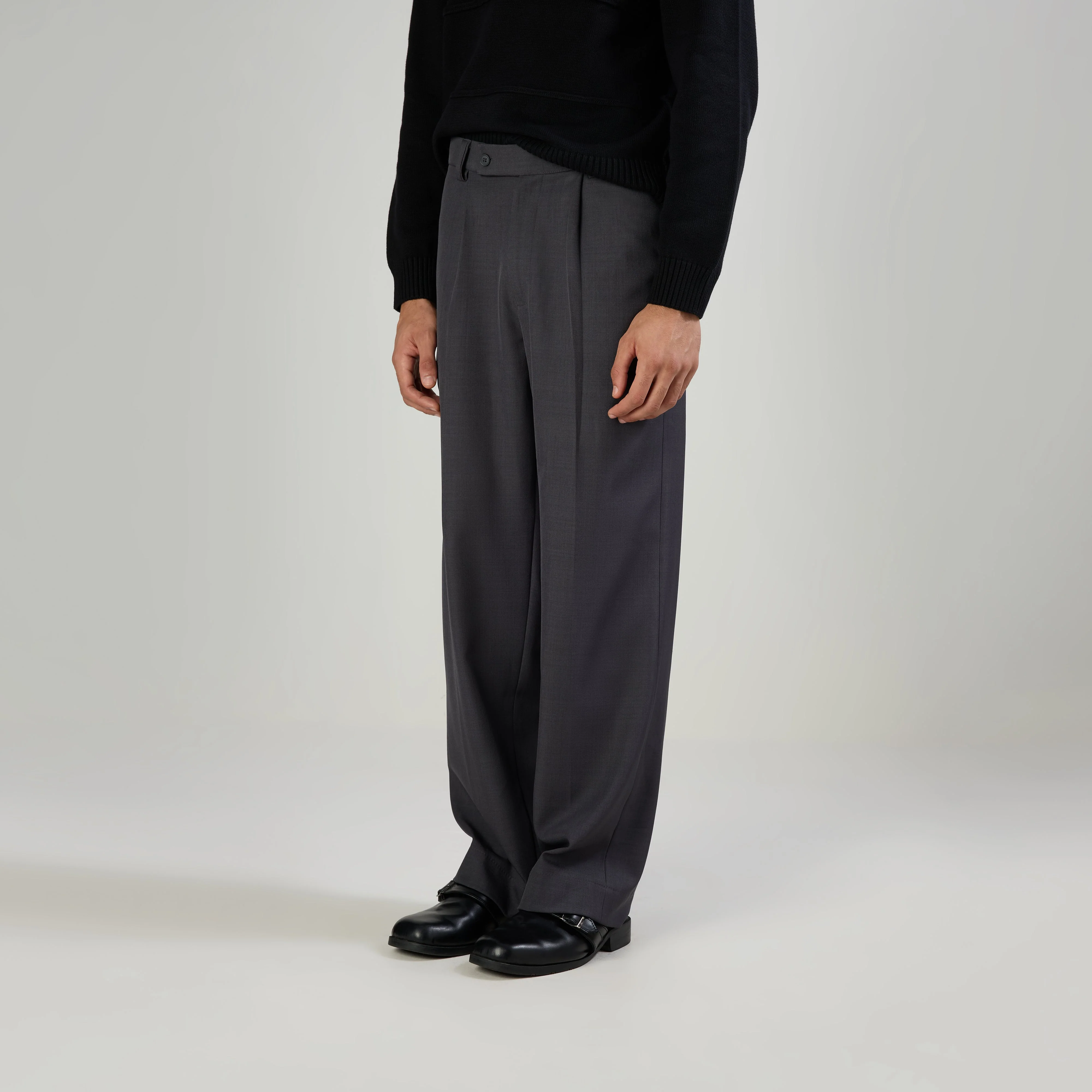 CLASSIC PLEATED TROUSERS - GRAY - Image 3