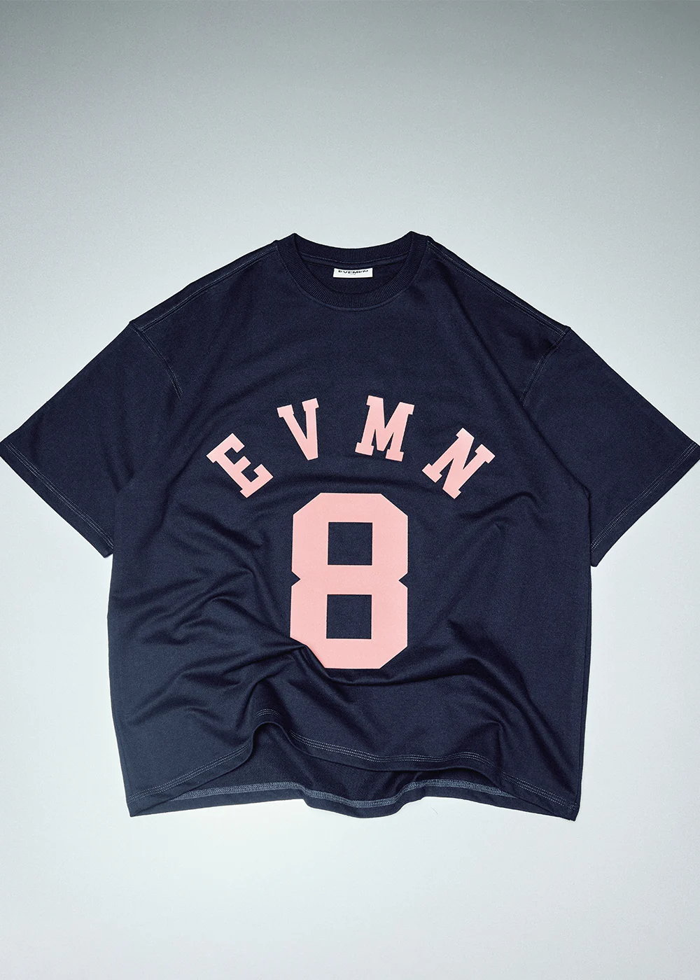 Club Oversized T-shirt - Image 6