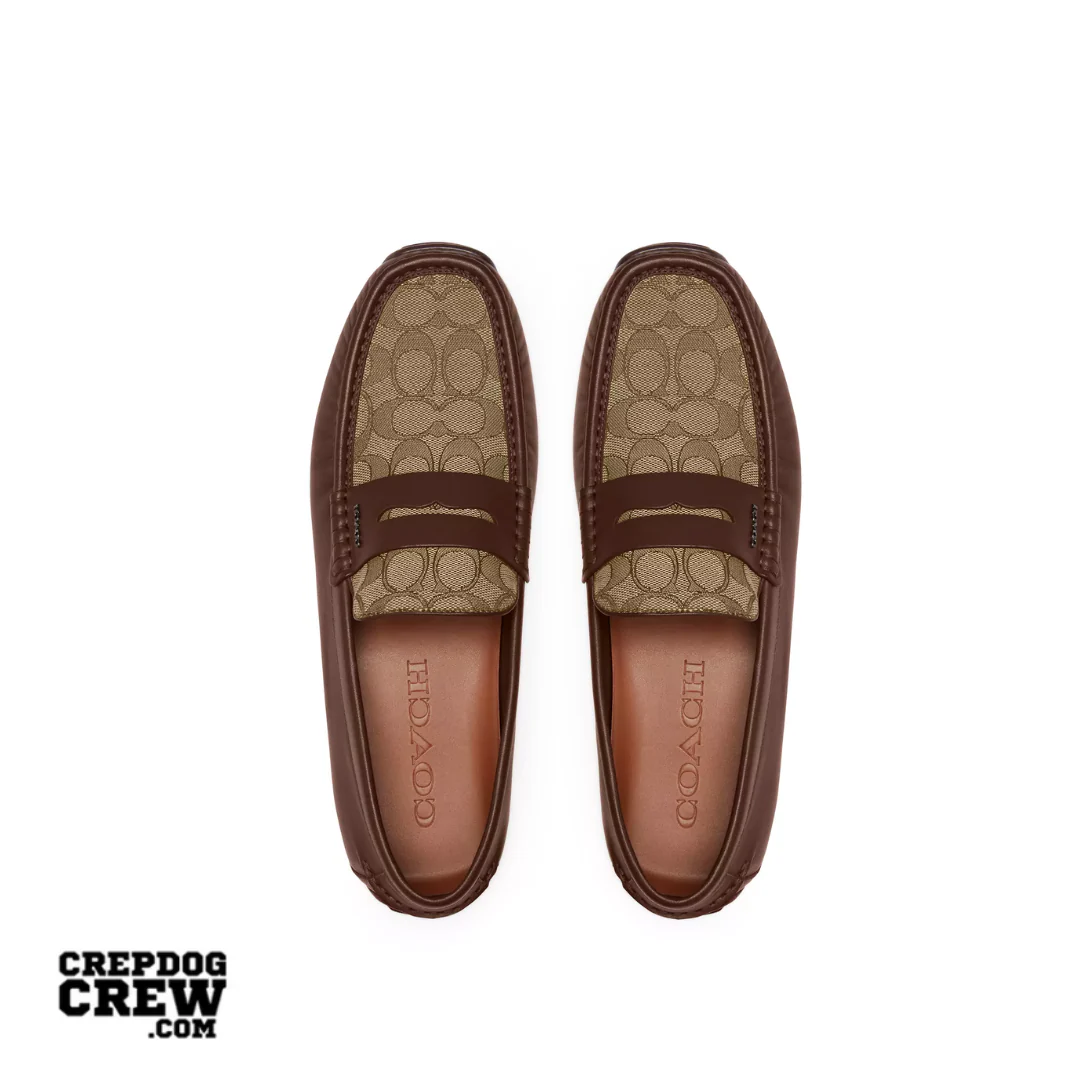COACH LIAM DRIVER IN SIGNATURE JACQUARD DARK SADDLE - Image 2