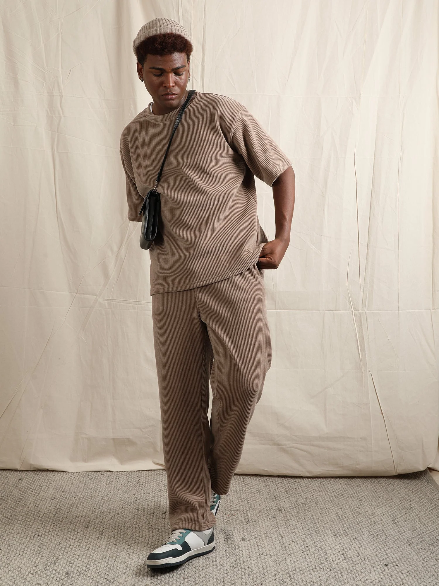 CORDUROY BROWN TSHIRT - Image 6