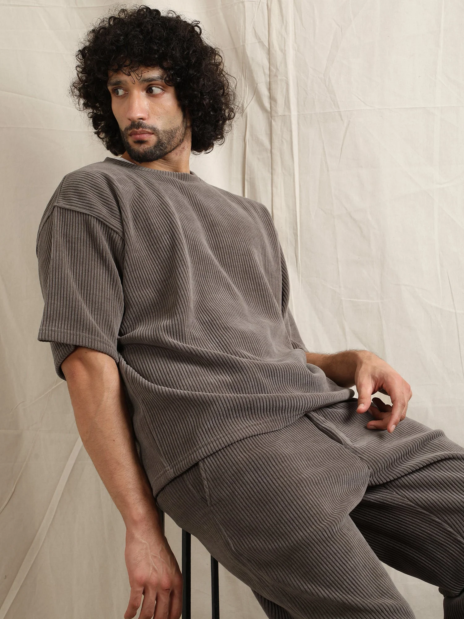 CORDUROY D.GREY TSHIRT - Image 4
