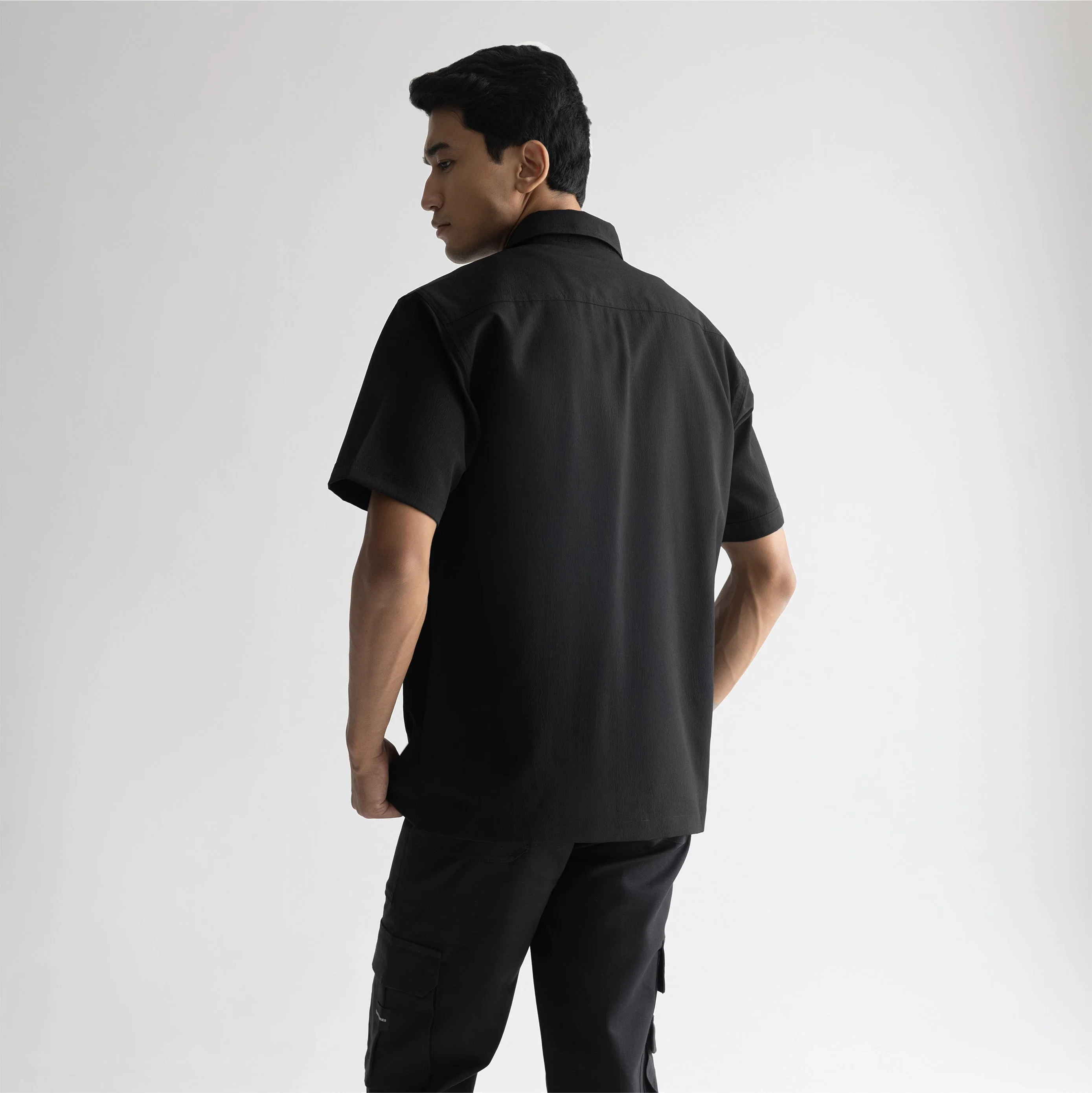 CRINKLE SHIRT- JET BLACK - Image 4