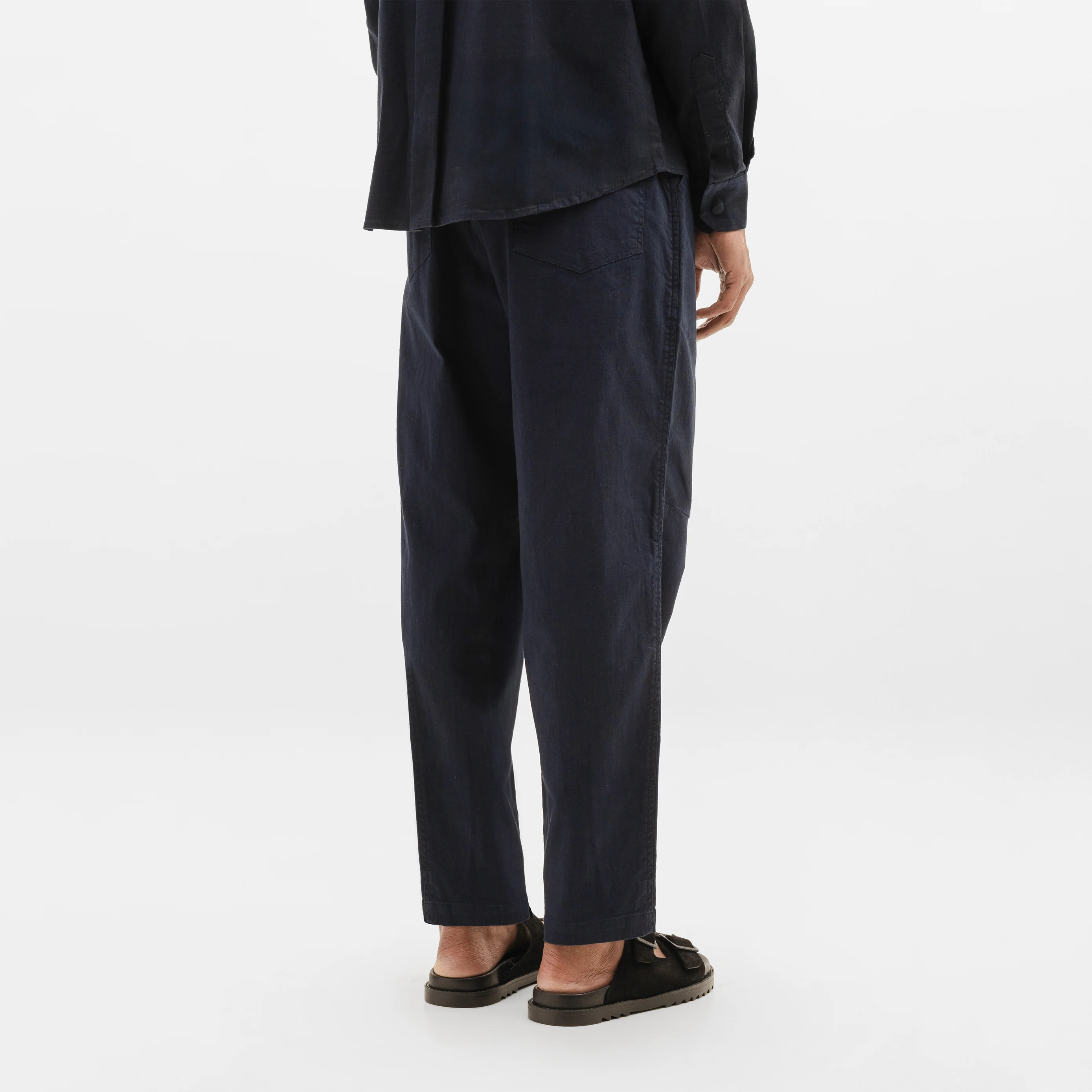 CURVED COTTON PANTS- NAVY - Image 3