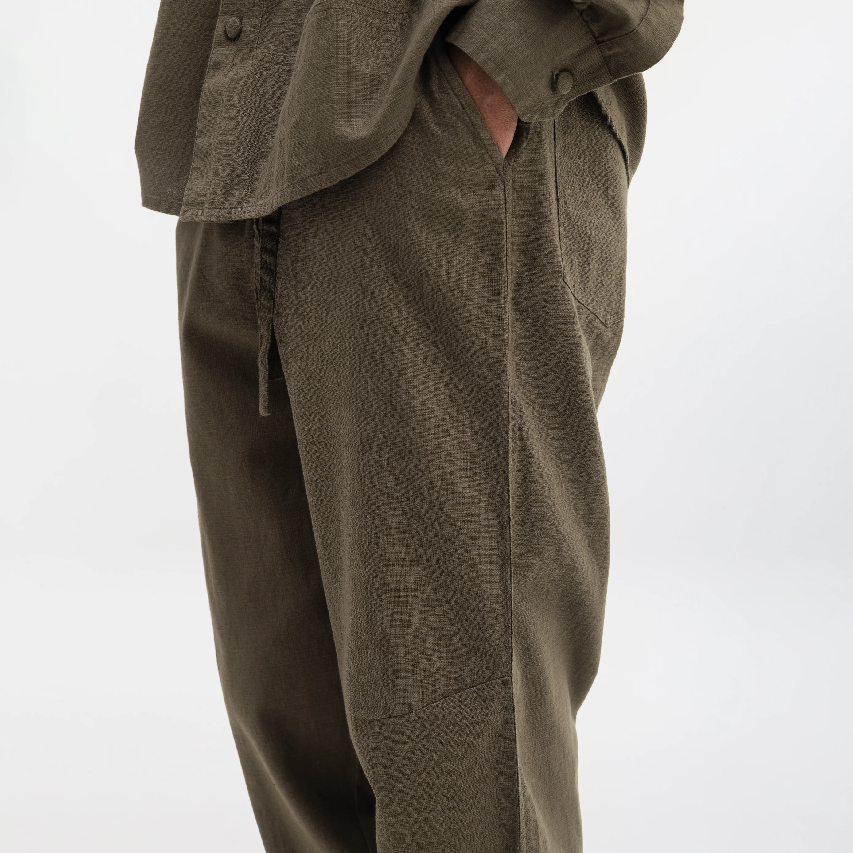 CURVED COTTON PANTS- OLIVE - Image 5