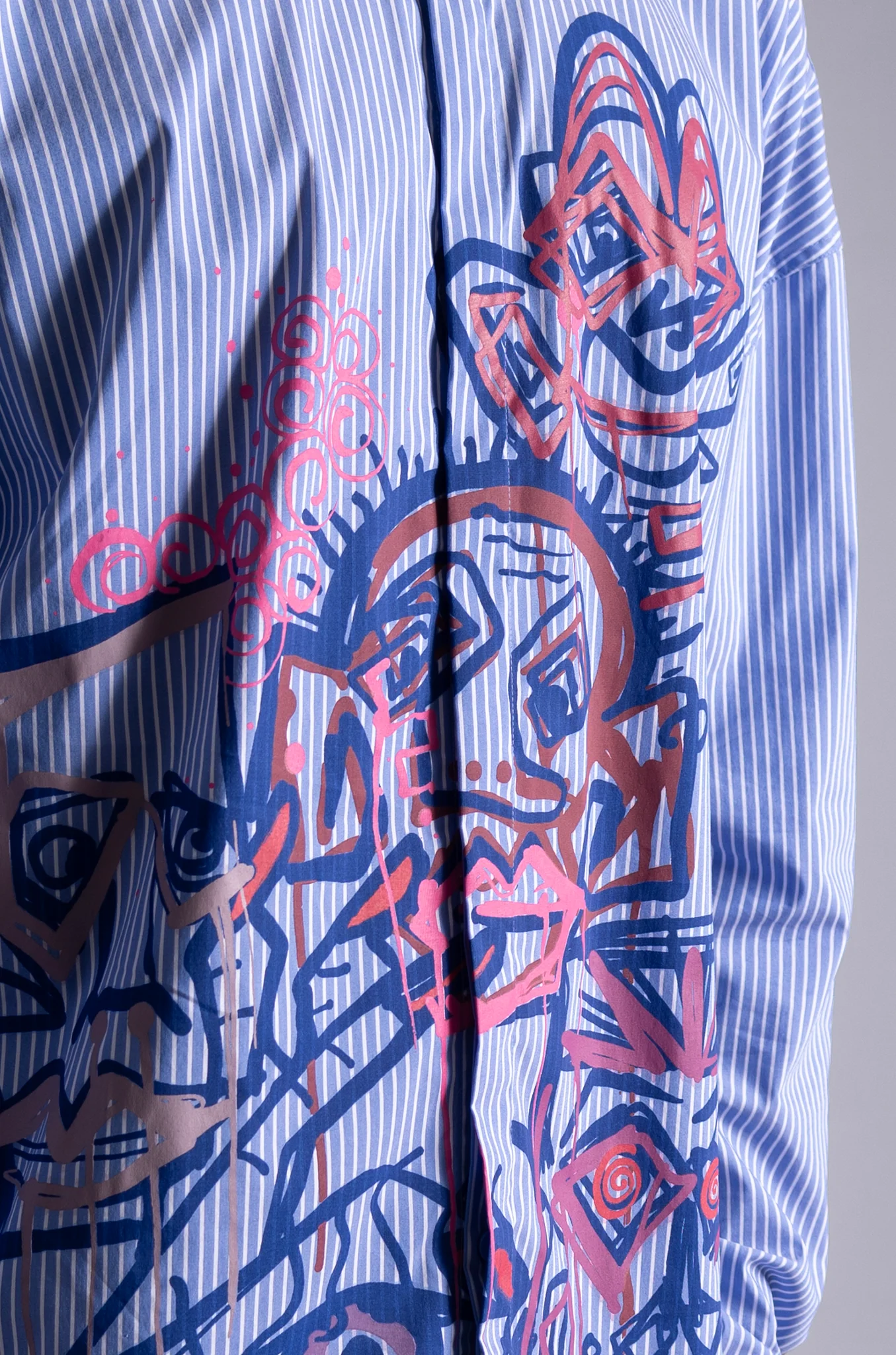 Diversity 2.1 Shirt (Pinstriped) - Image 8