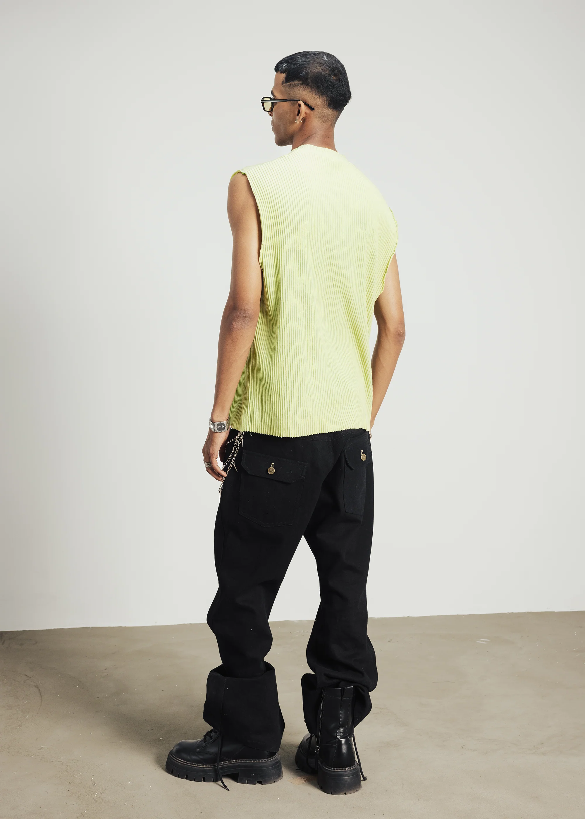 Error ribbed tank - Image 9
