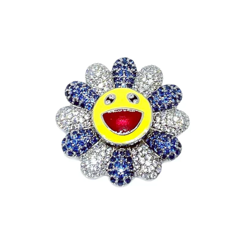 ICED SPINNING MURAKAMI FLOWER - Image 2