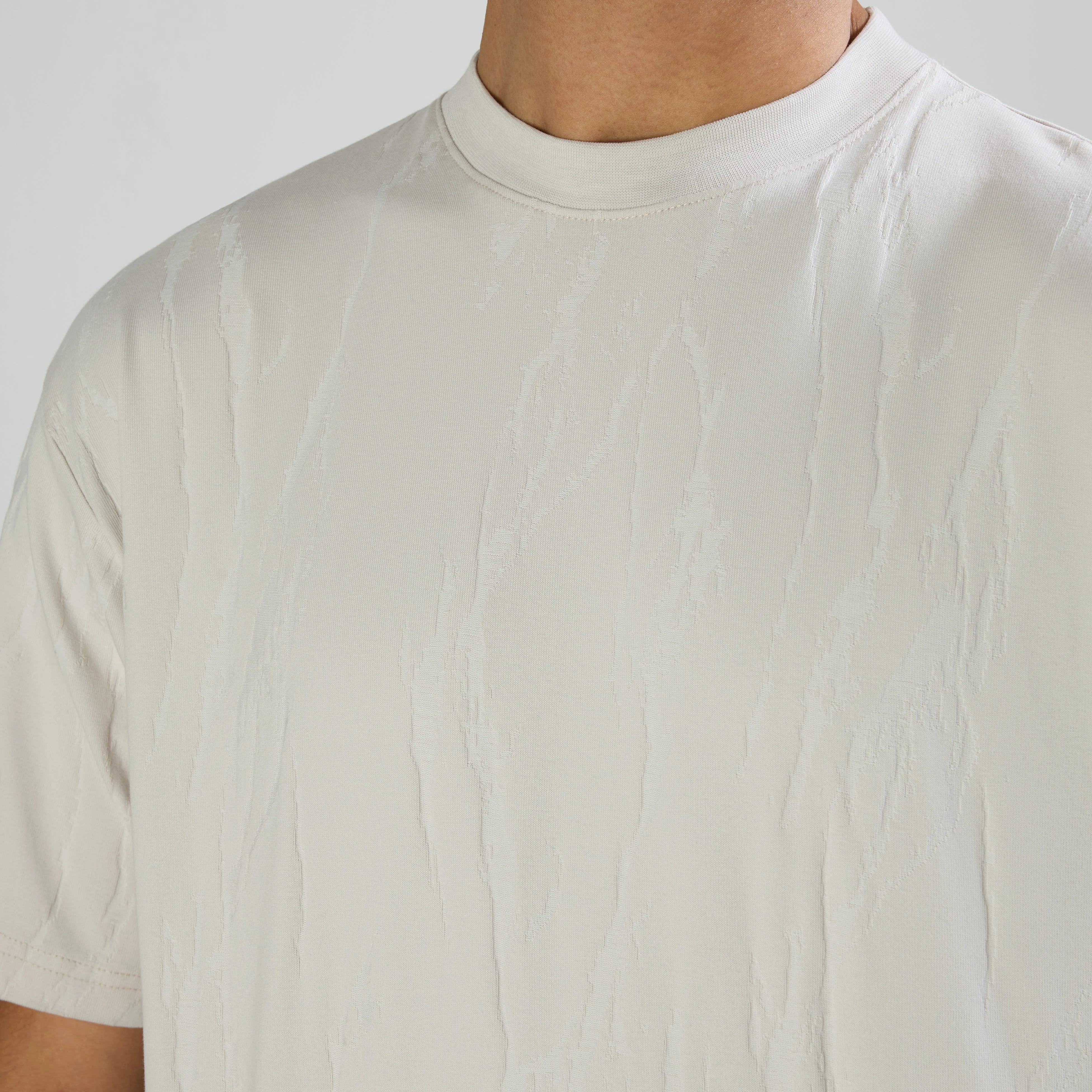 JACQUARD ROUND NECK T-SHIRT - MILD GREY - Image 4