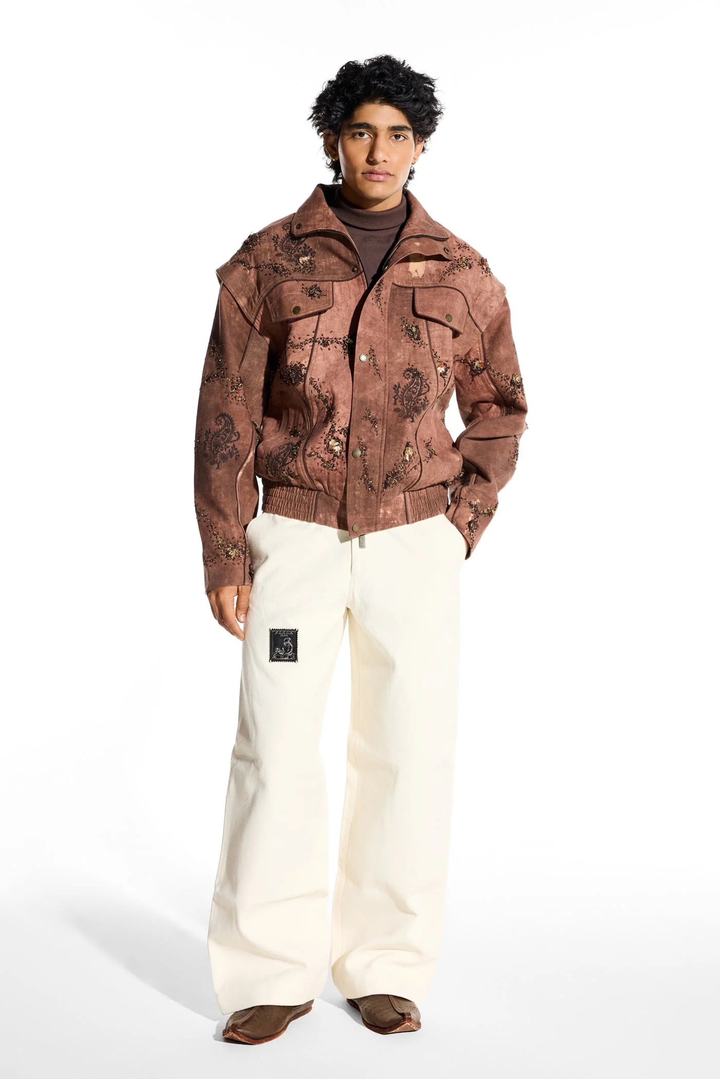 Kaarigar Bomber Jacket - Image 10