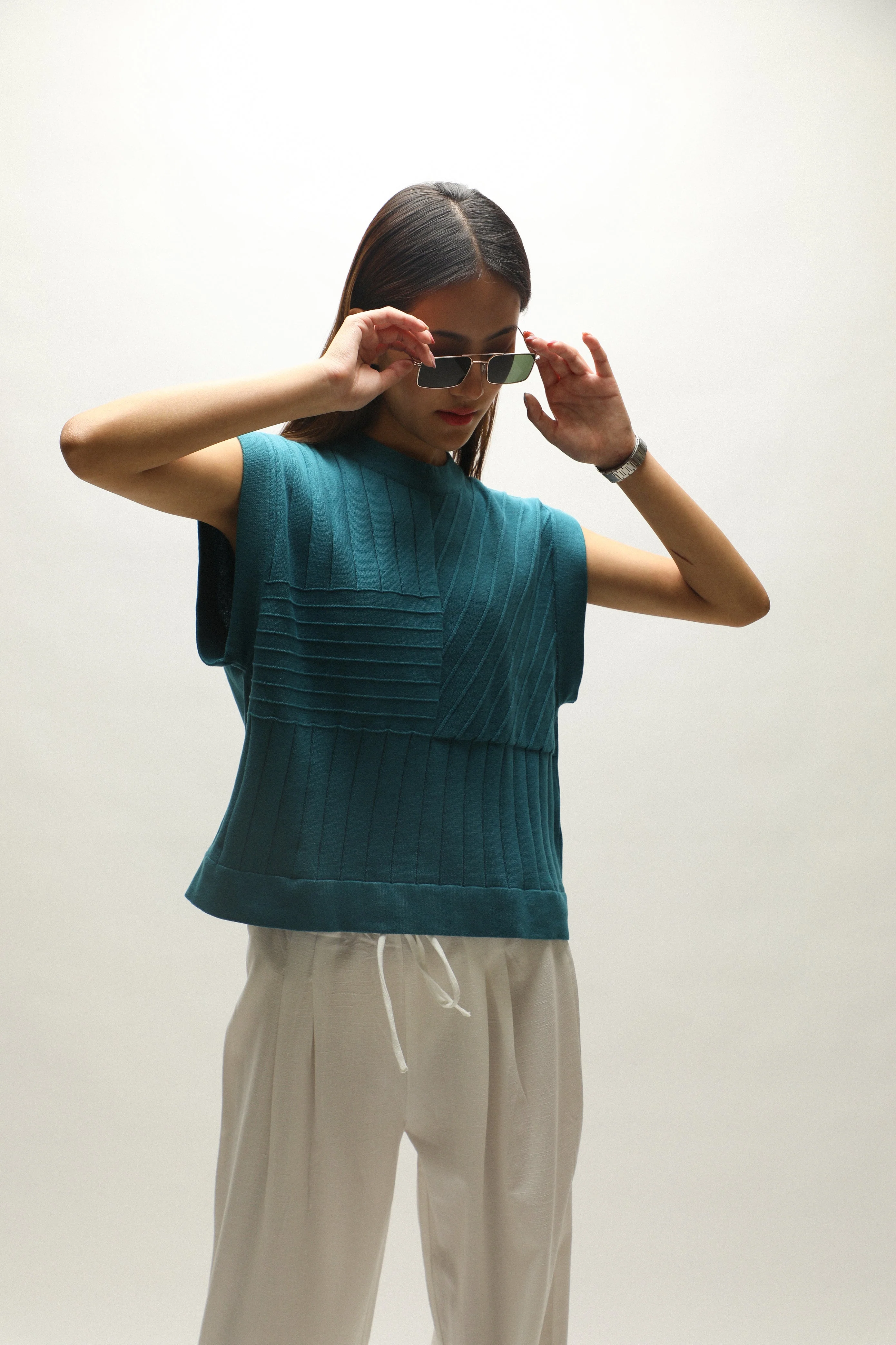 KNIT VEST - Image 5