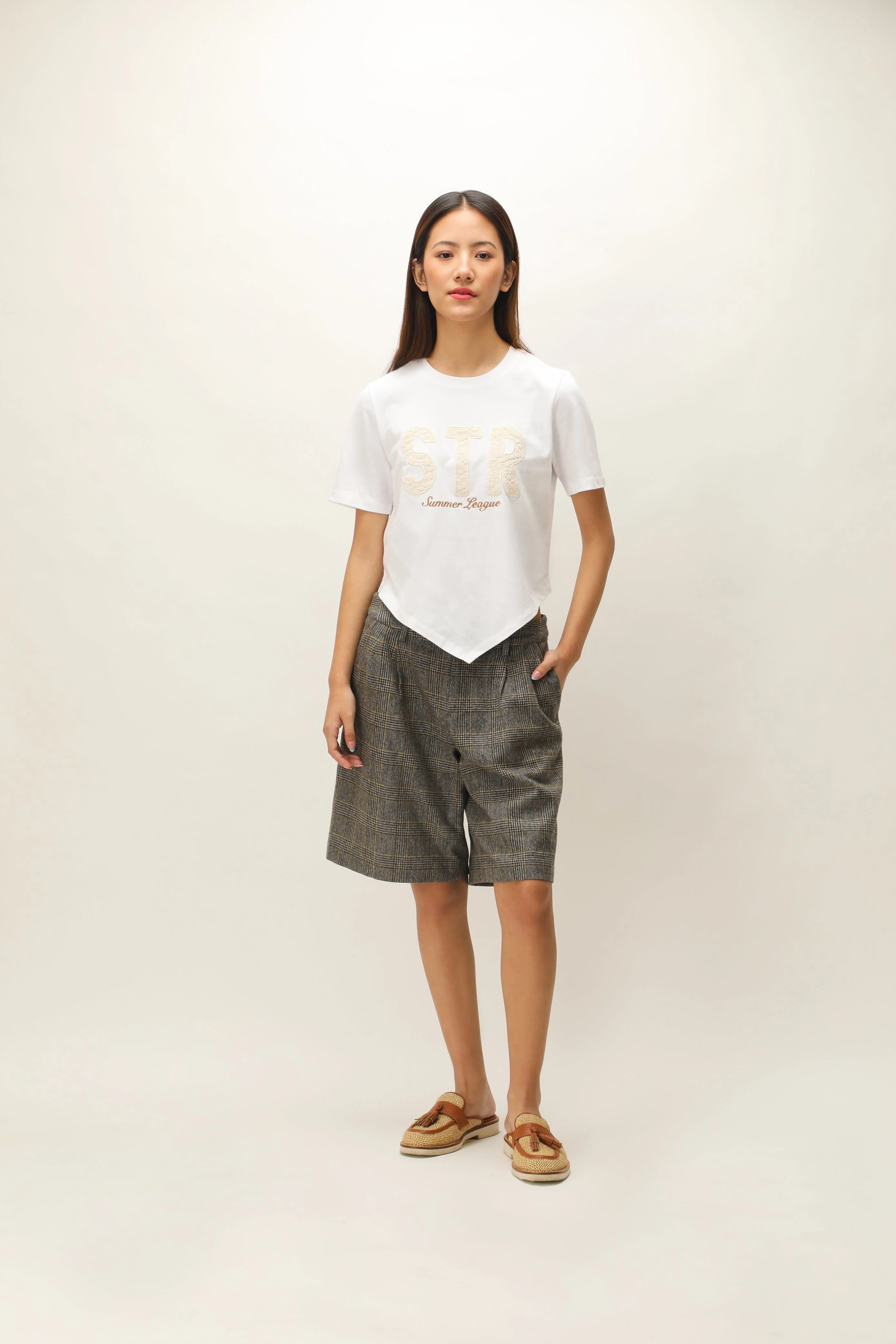 LACE APPLIQUÉ TRIGON T-SHIRT - Image 4