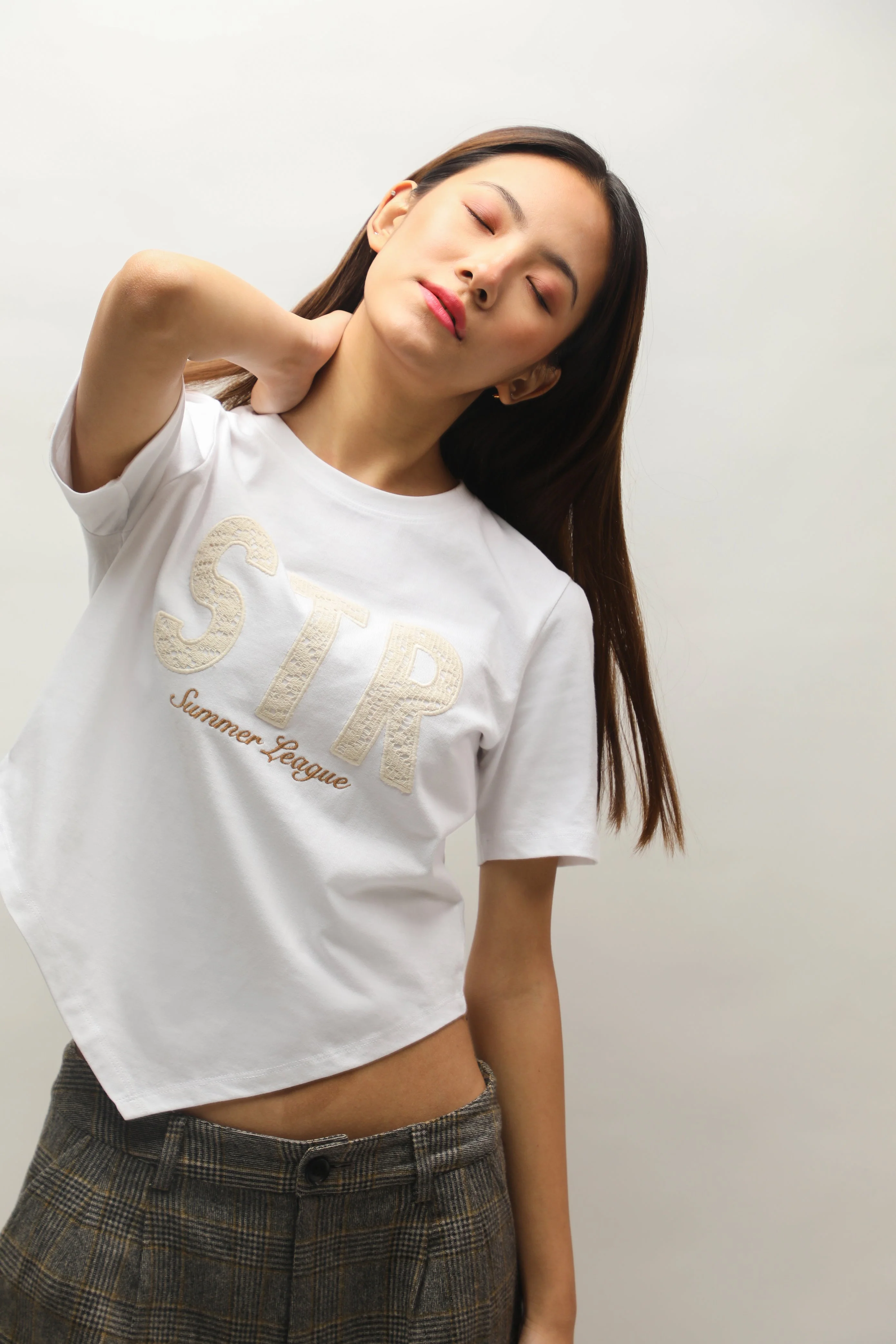 LACE APPLIQUÉ TRIGON T-SHIRT - Image 5