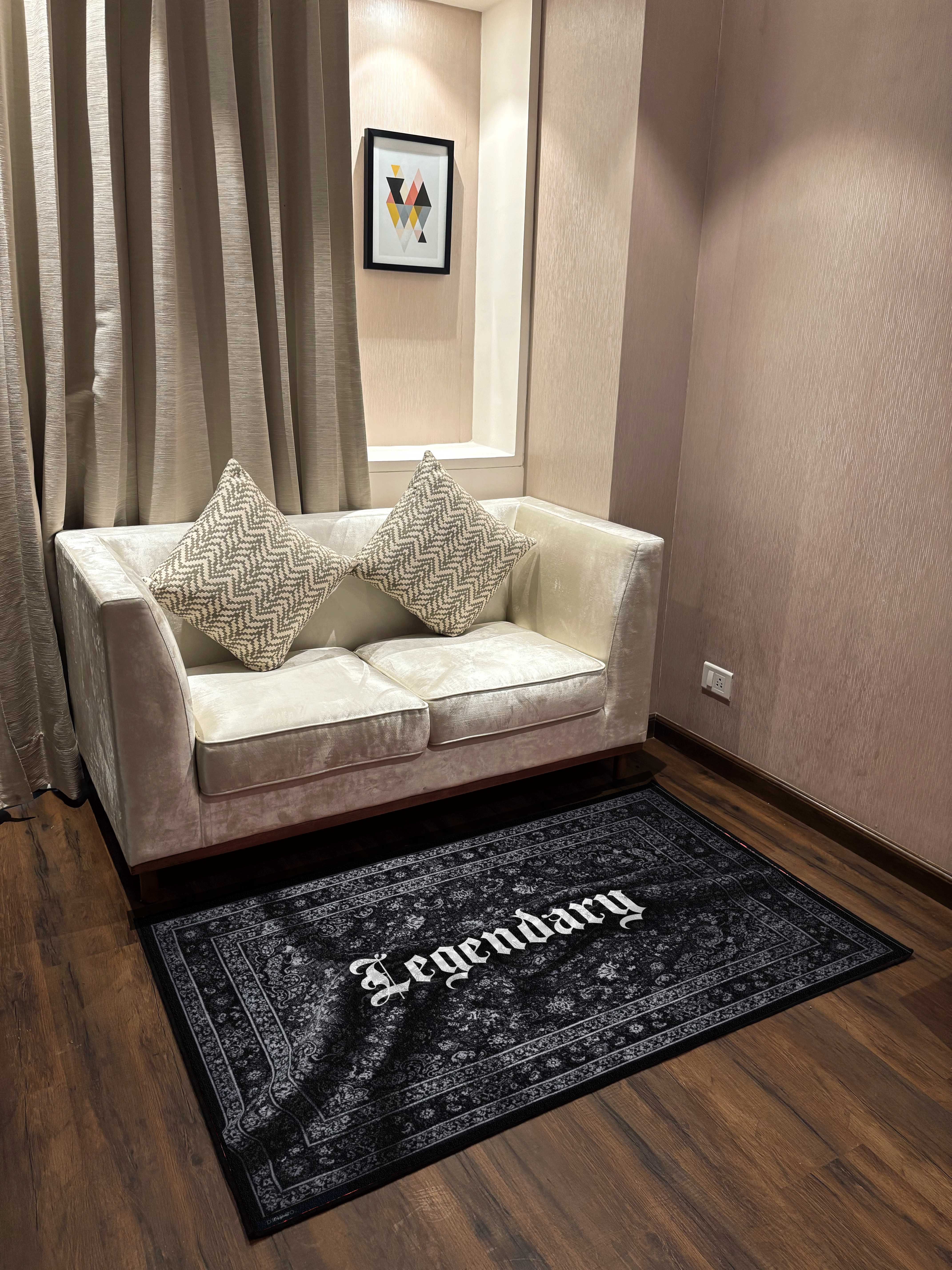Legendary traditional design Washable Custom Rug - Image 2