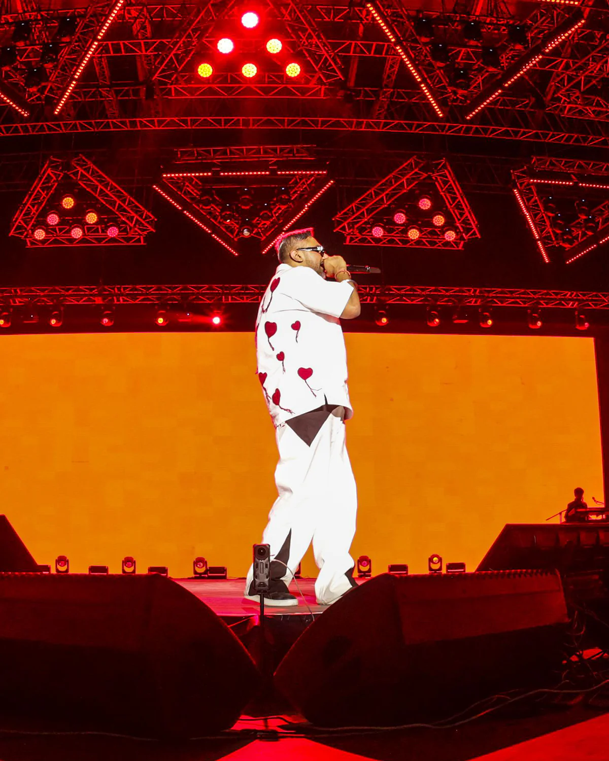 Love - Image 6