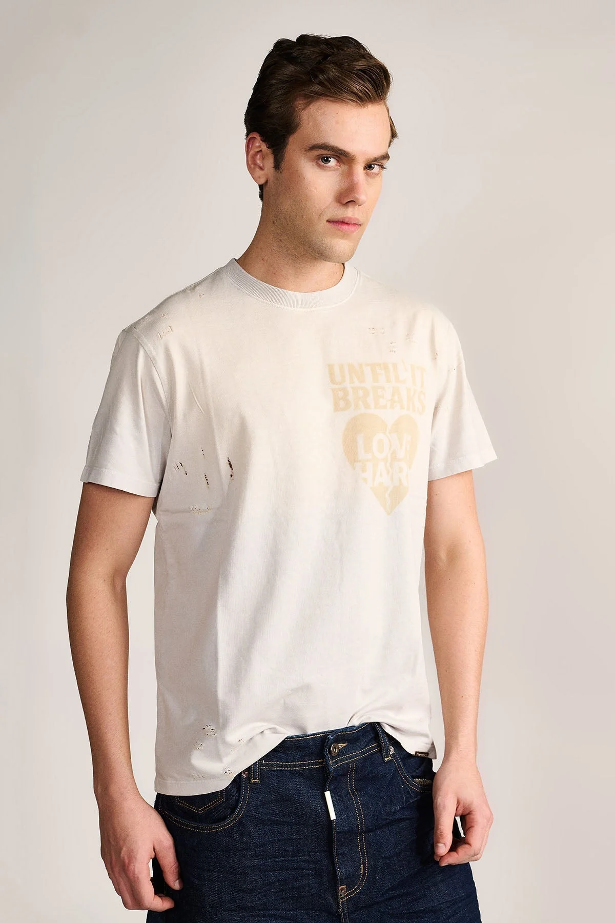 Love Hard Vintage Tee- Dust Grey - Image 4