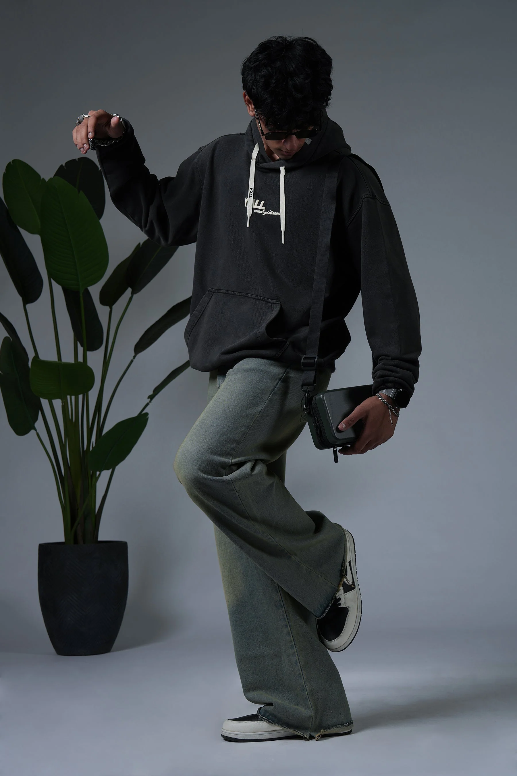 MEMBERS ONLY CLUB 2026 - HOODIE ACID WASH - Image 8