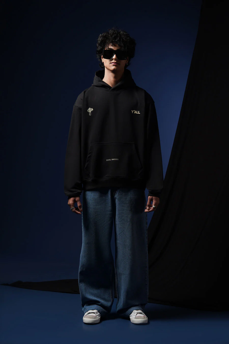 MEMBERS ONLY CLUB – HEIRLOOM BLACK HOODIE - Image 3