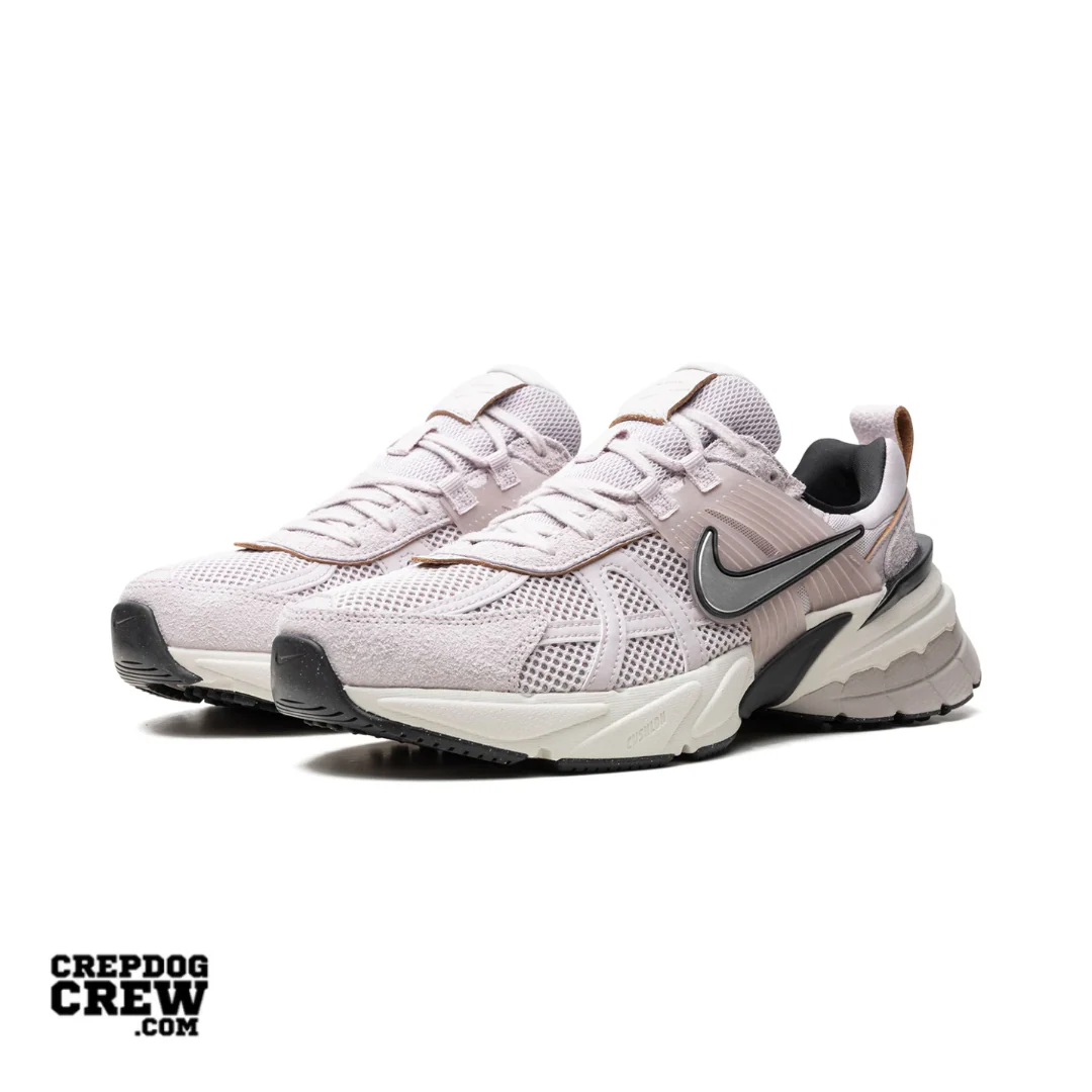 Nike V2K Run Platinum Violet (W) - Image 2
