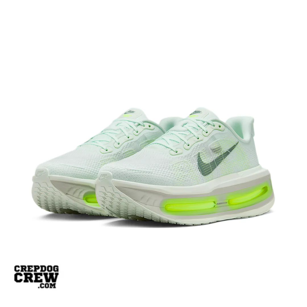 Nike Vomero Premium Barely Volt - Image 2