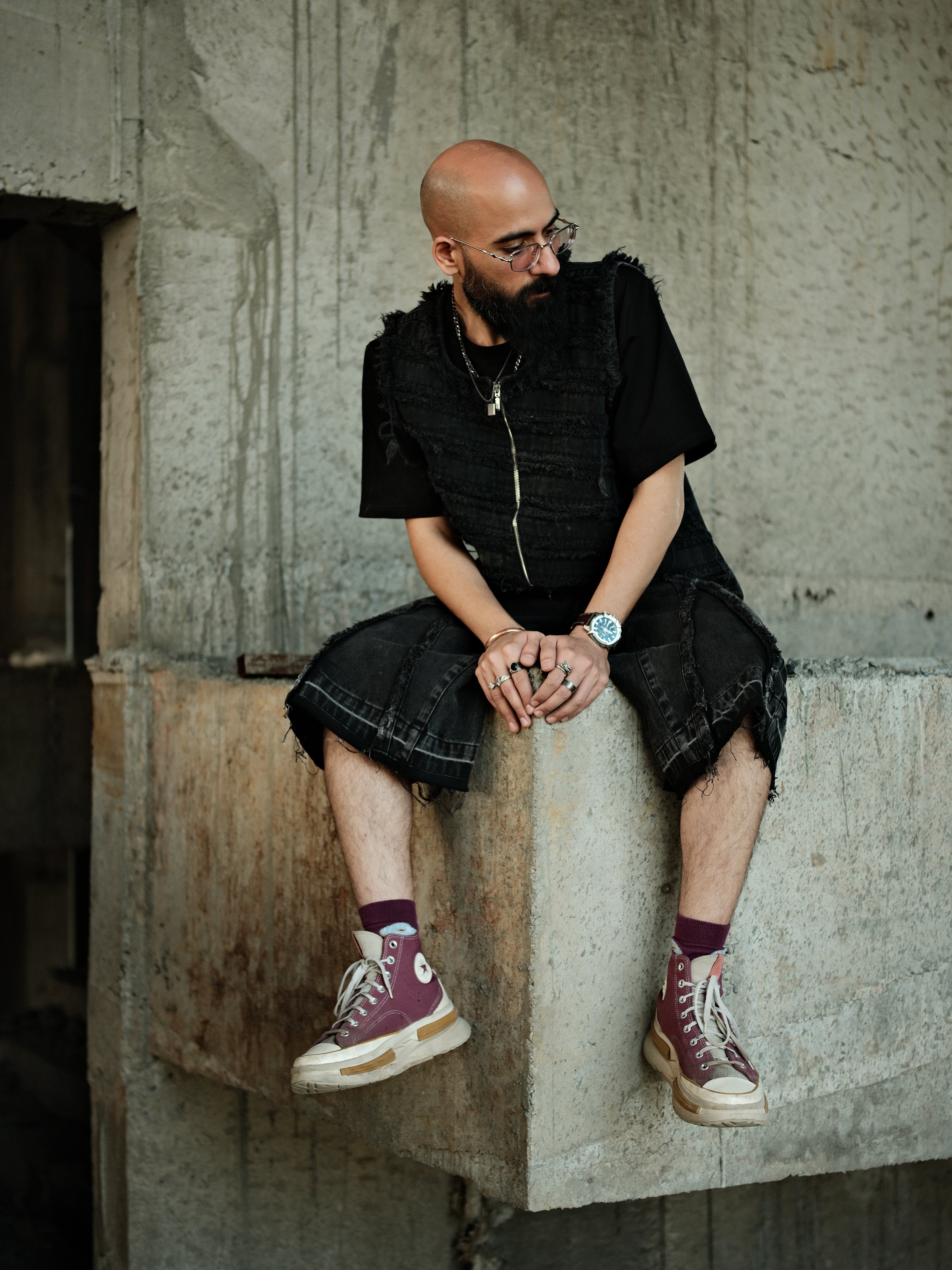 Obsidian Shred - Vests (Black) - Image 3