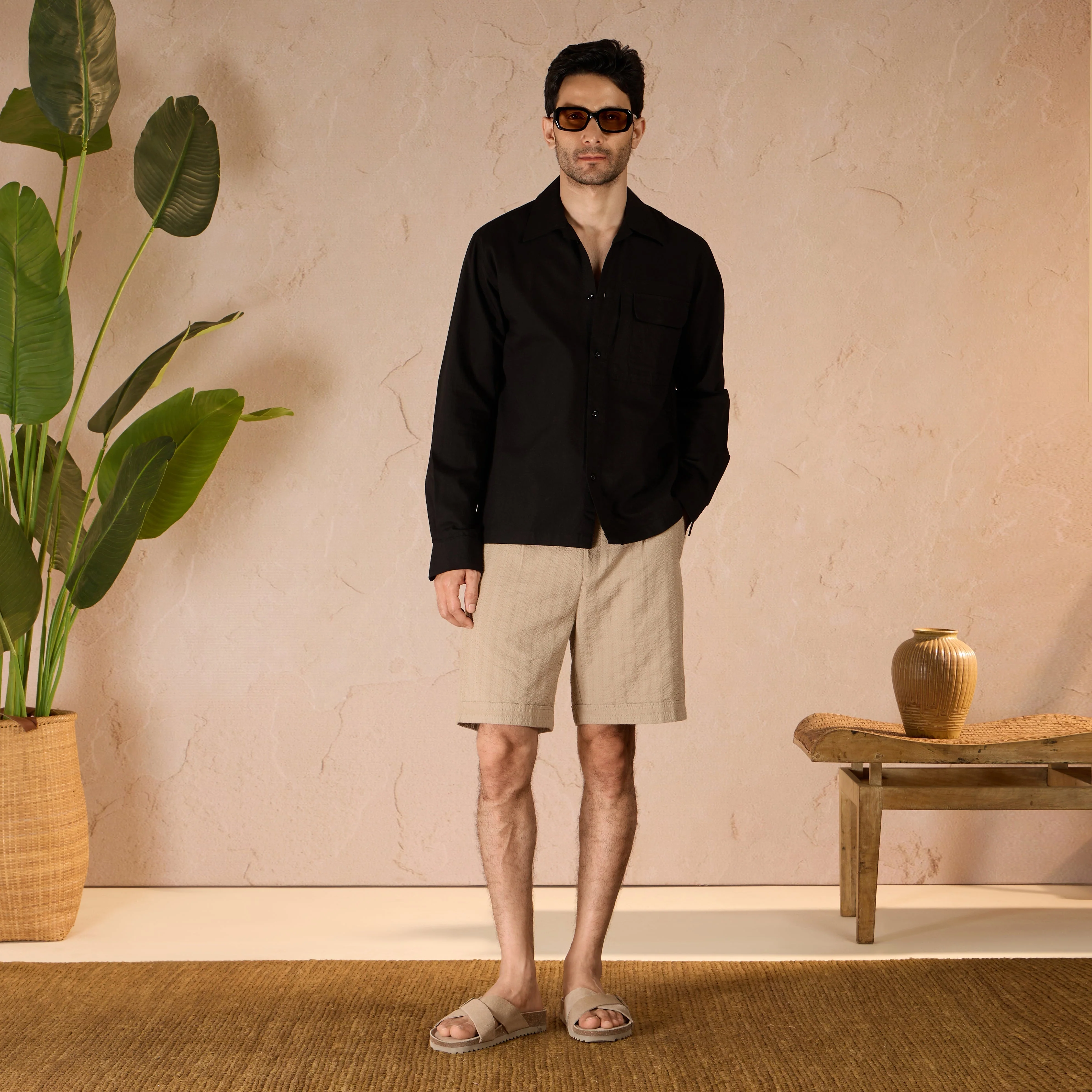 PLEATED TEXTURED COTTON SHORTS - KHAKI - Image 2