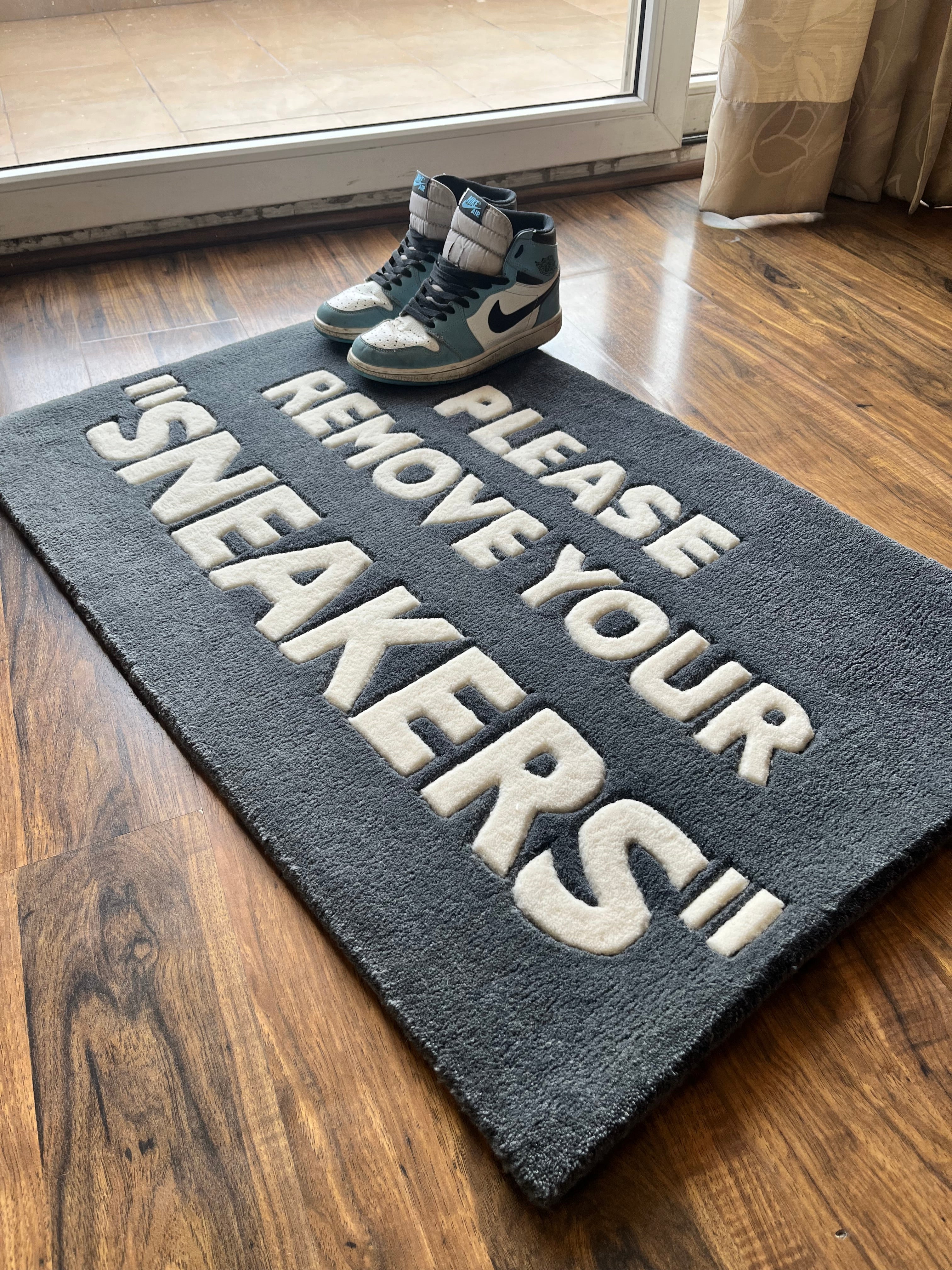 Remove your Sneakers Custom Rug - Image 2