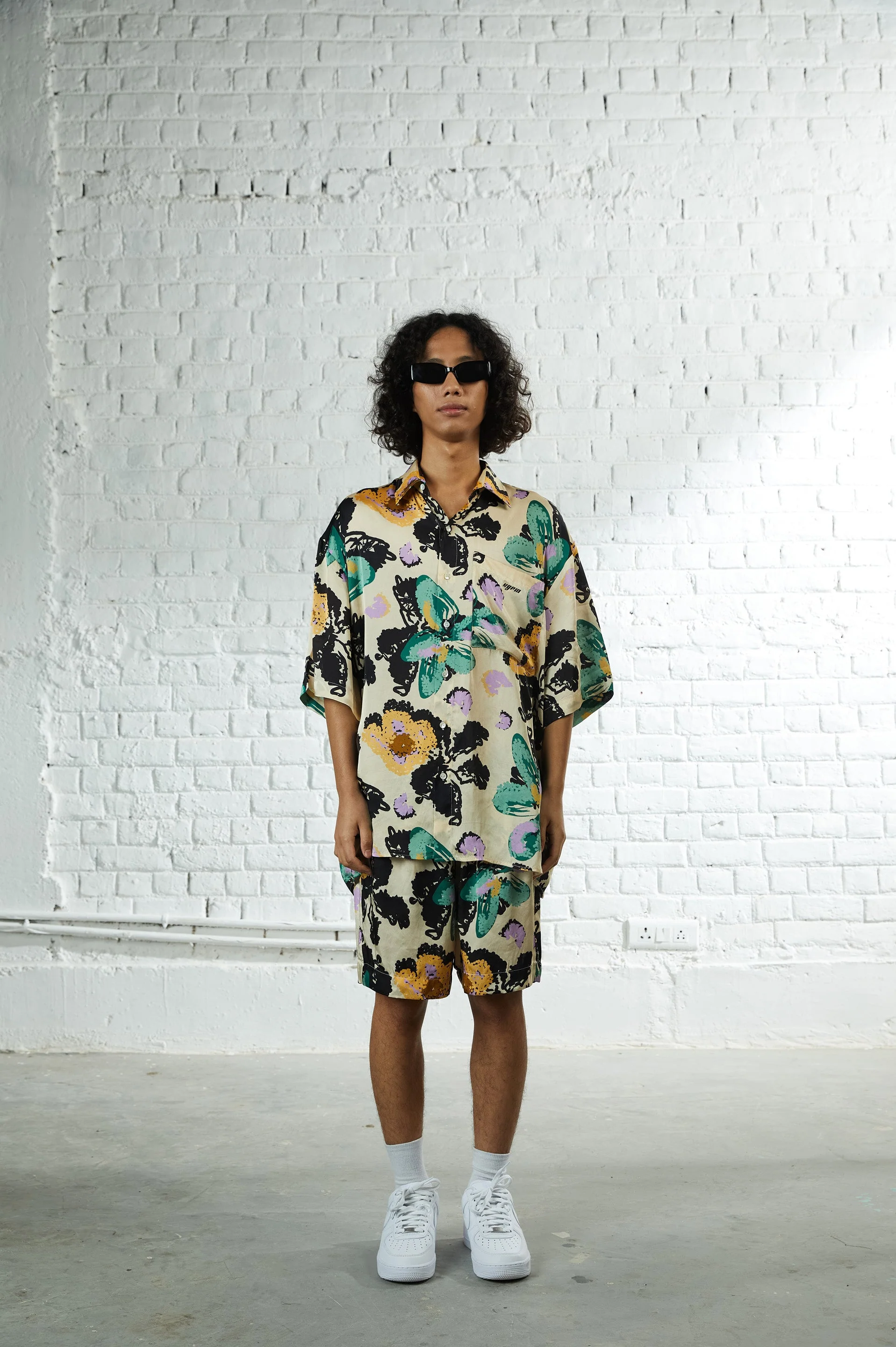 'Retro Bloom' Shirt - Image 4