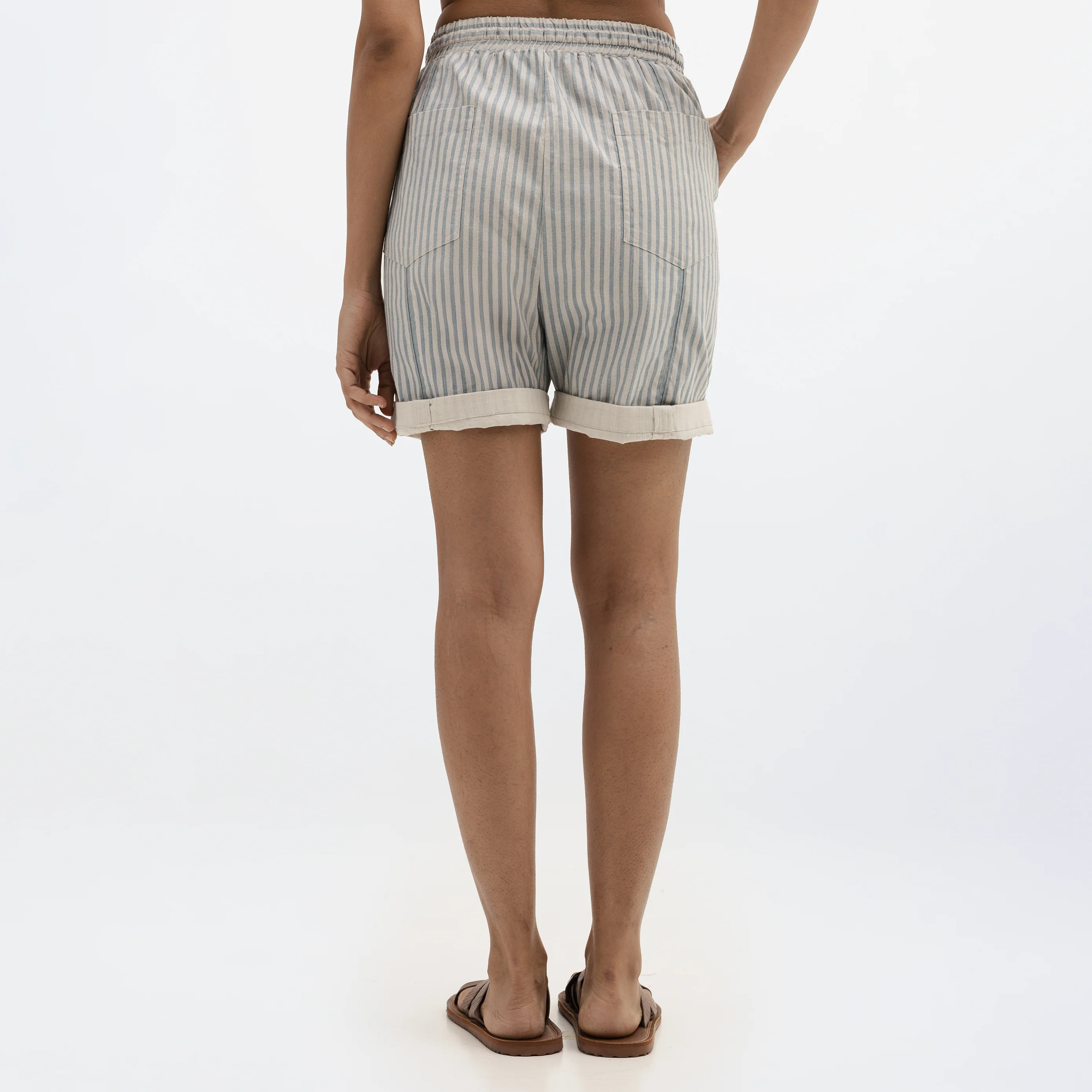 ROLLED-UP HEM SHORTS - Image 4