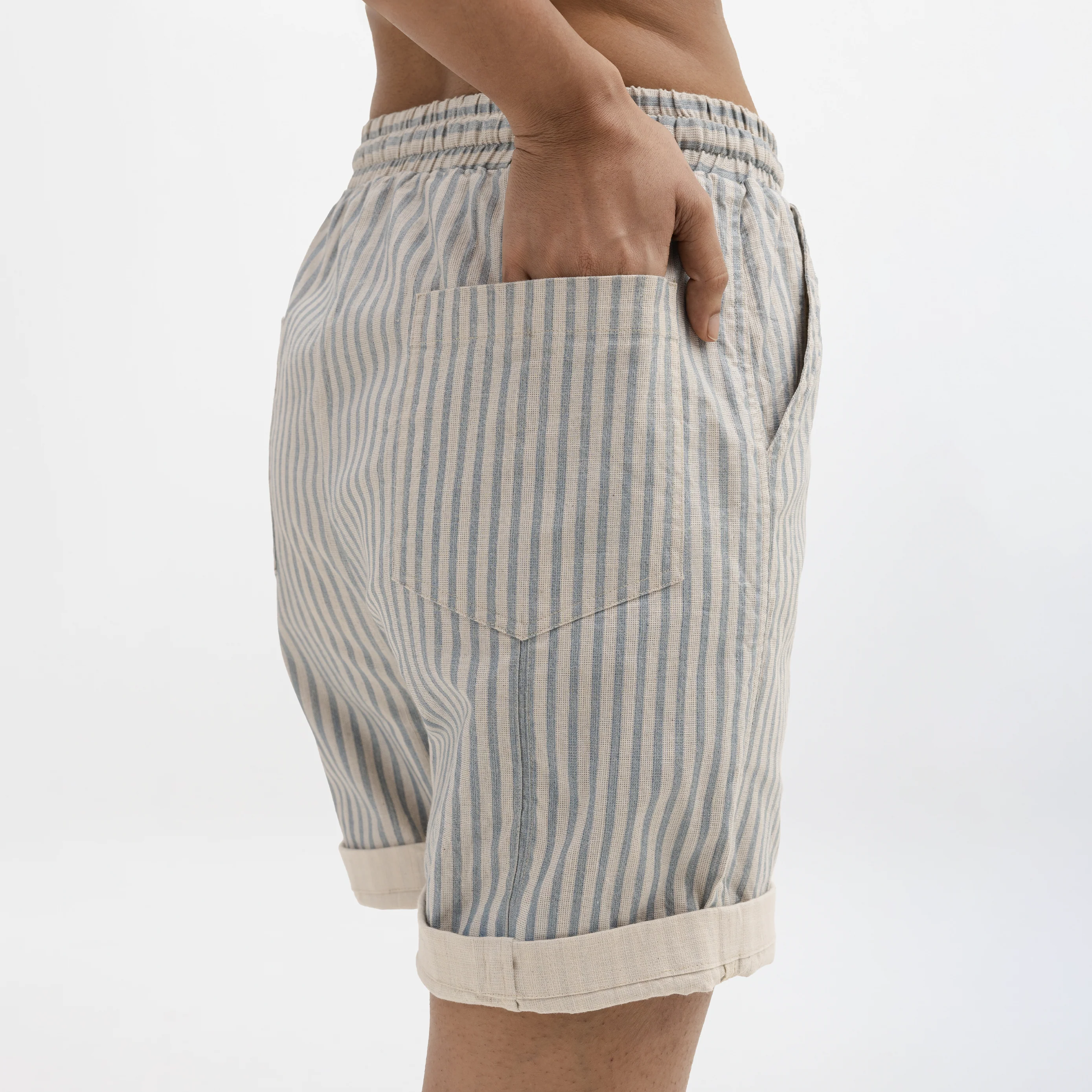 ROLLED-UP HEM SHORTS - Image 5