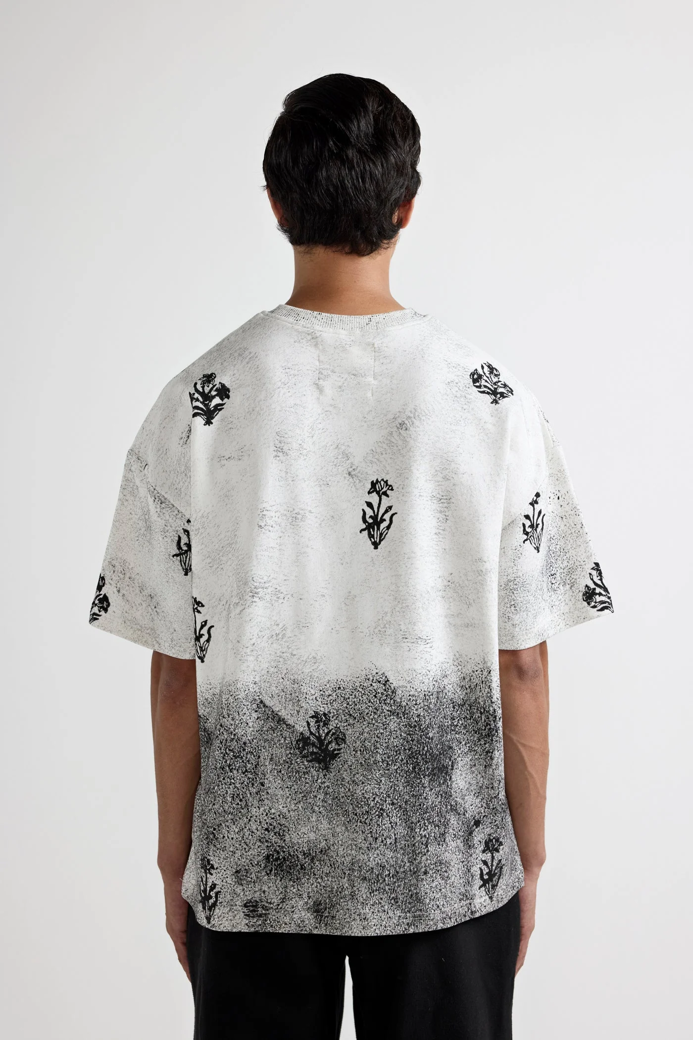 "Sanganer 2.0" Handmade T-shirt - Image 4