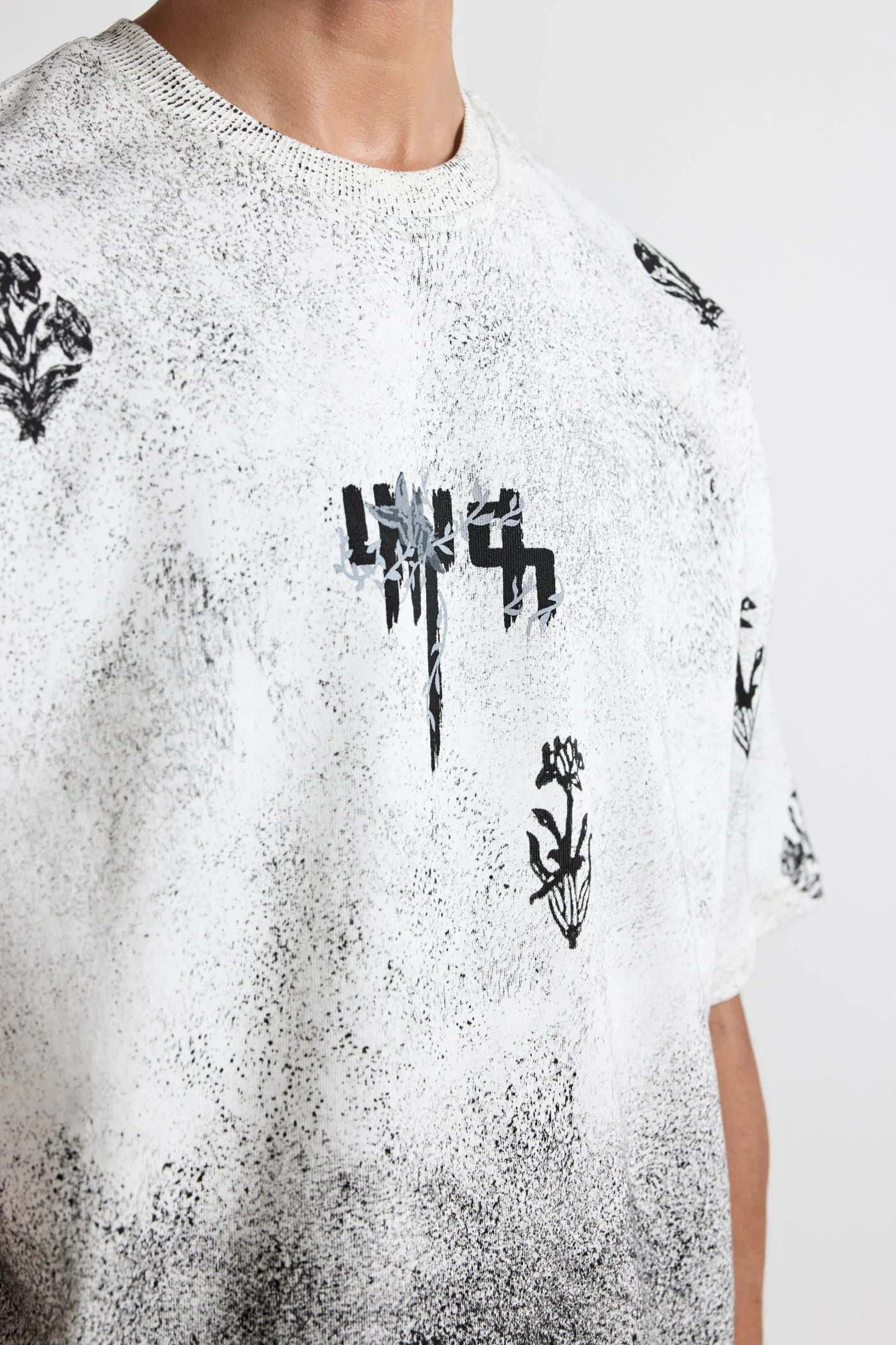 "Sanganer 2.0" Handmade T-shirt - Image 5