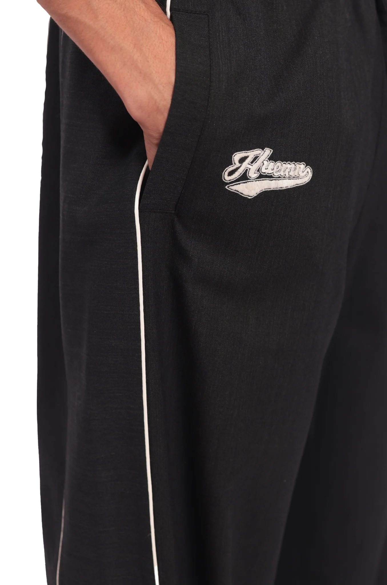 Shreyas Iyer x HUEMN embroidered trackpant with piping detail (Black) - Image 4