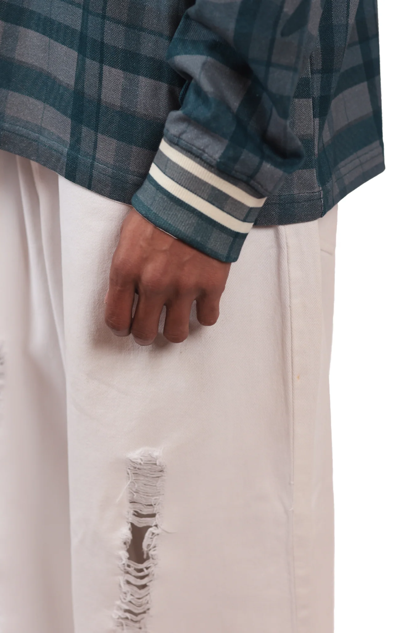 Shreyas Iyer x HUEMN 'SI' monogram full sleeved t-shirt in checkered flame pattern (Blue) - Image 5