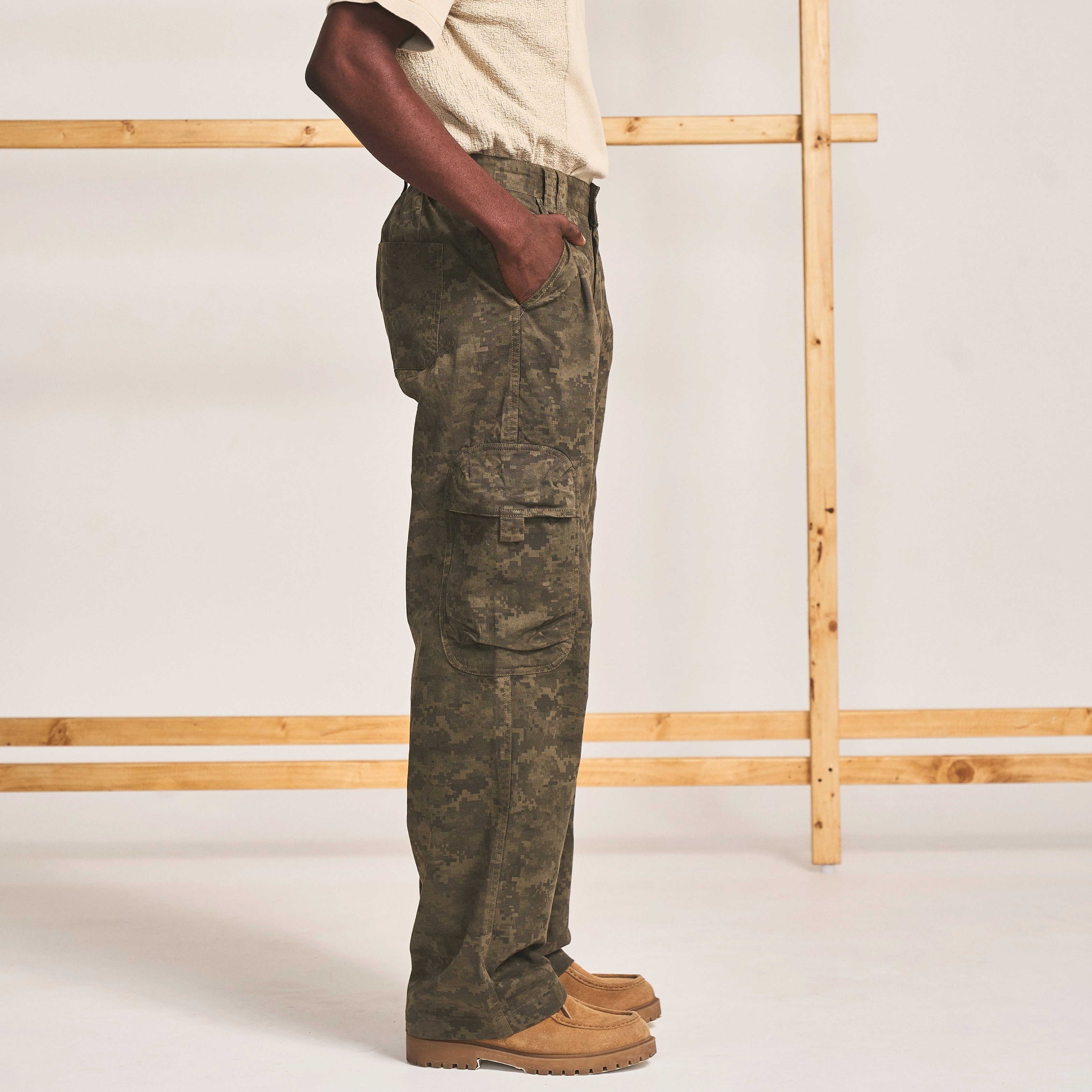 STRAIGHT LEG CARGO PANTS- CAMO GREEN - Image 4