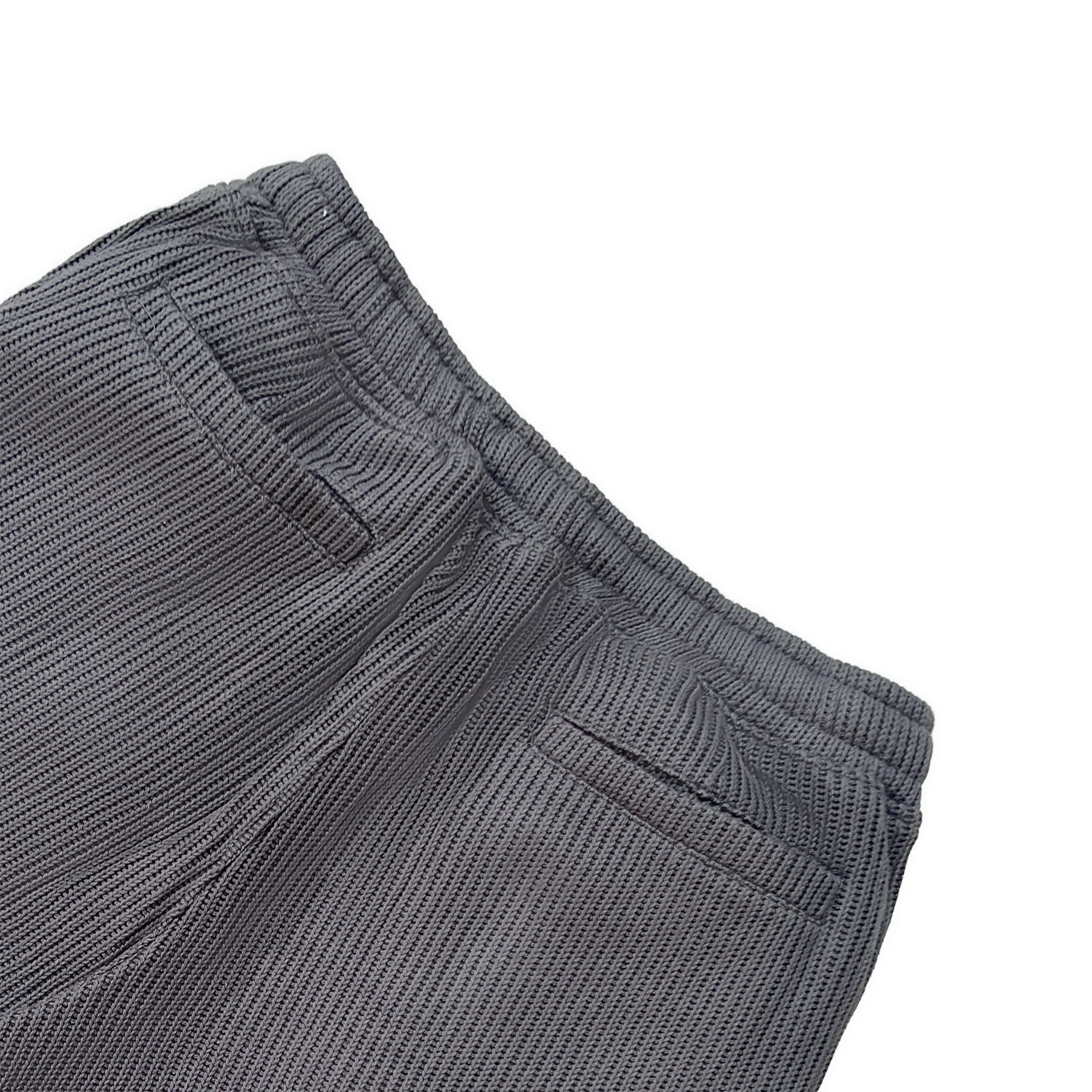 SWEATER KNIT FABRIC SHORTS(DARK GREY) - Image 4