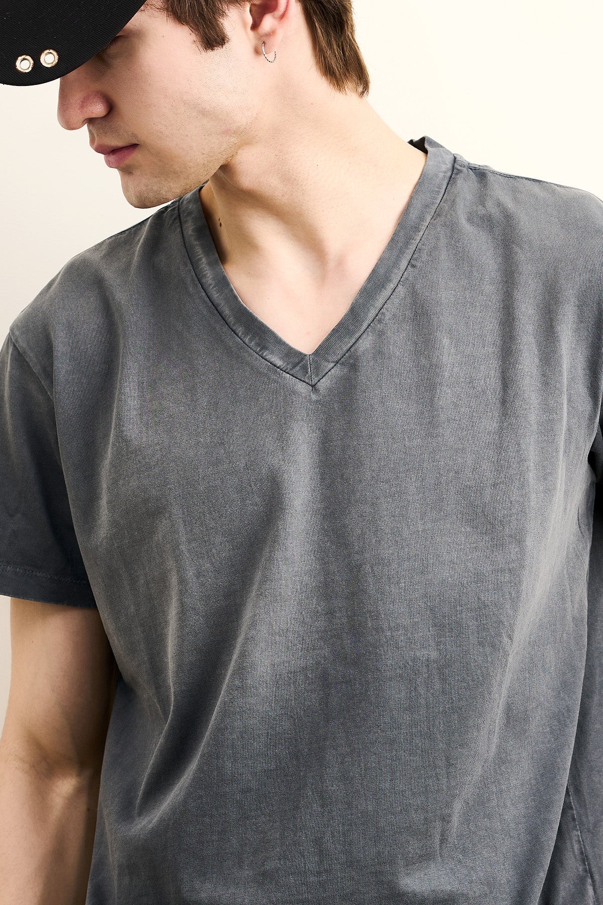 THE SILENCE — V-NECK TEE - Image 5
