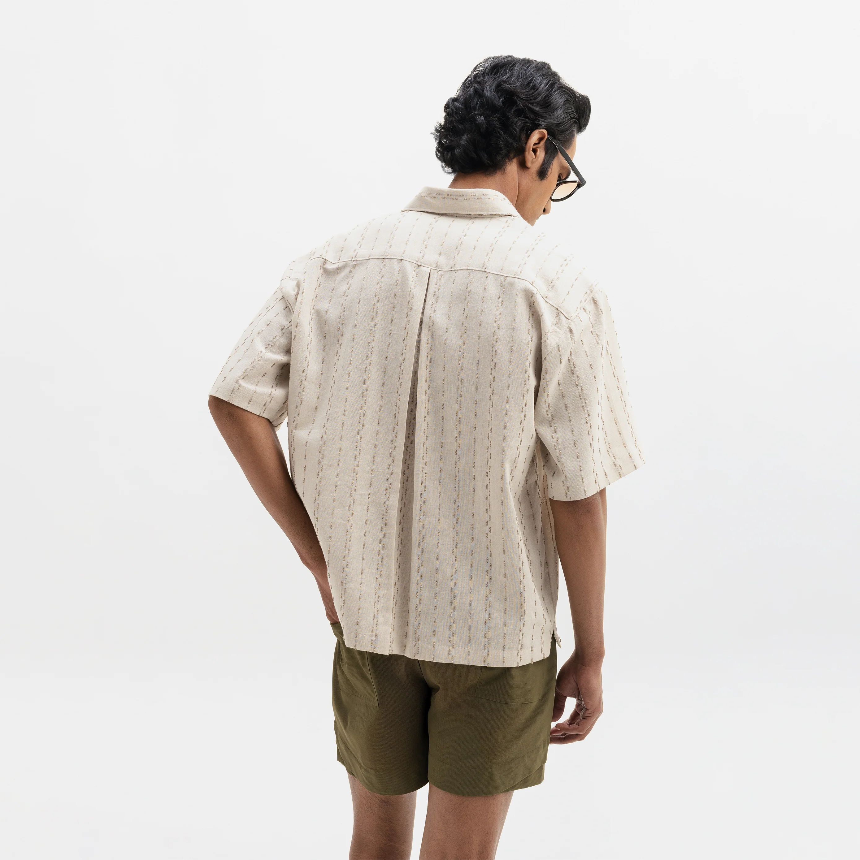 TWO TONED TWISTED YARN SHIRT- SANDALWOOD - Image 4