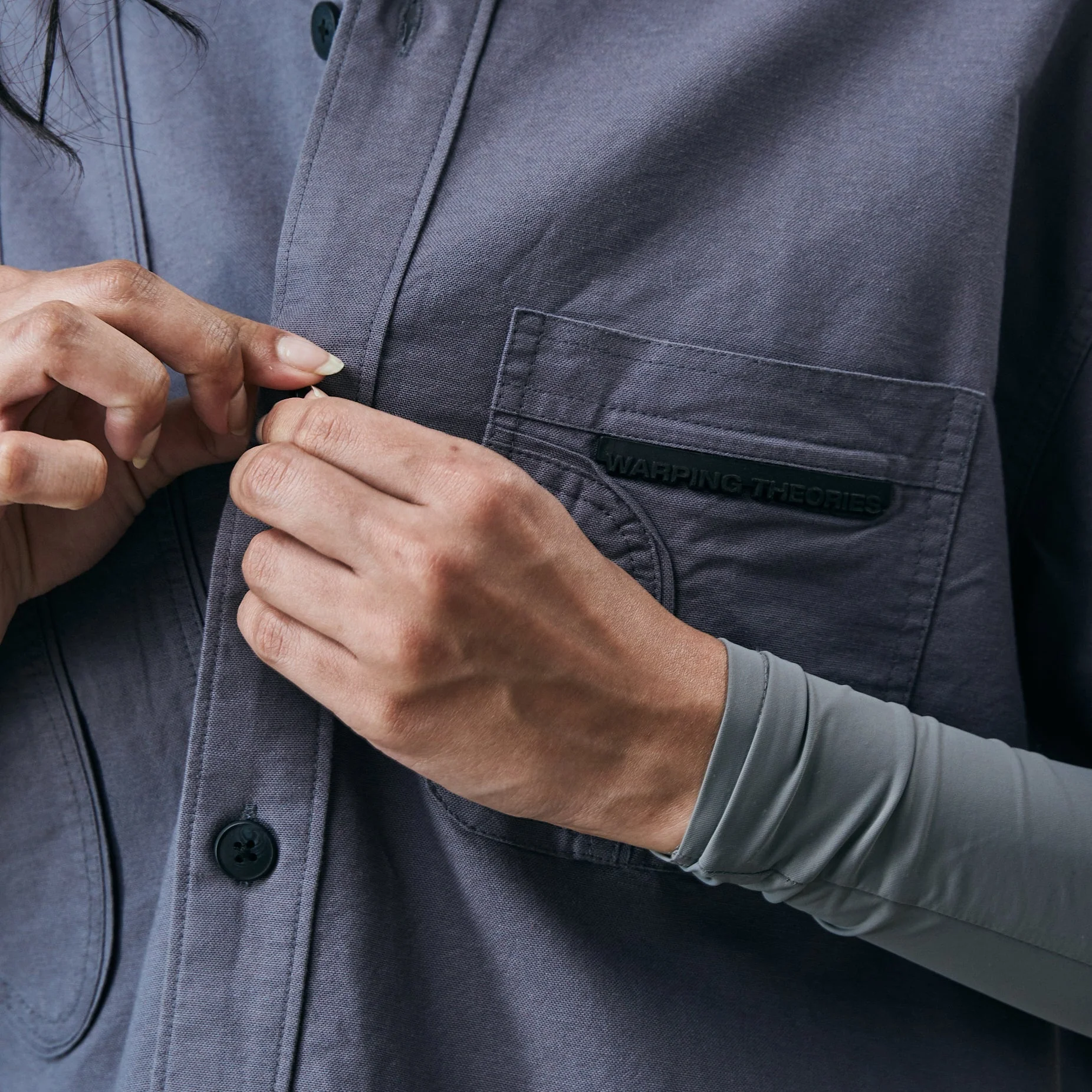WARPED PANEL SHIRT- MOON GREY - Image 4