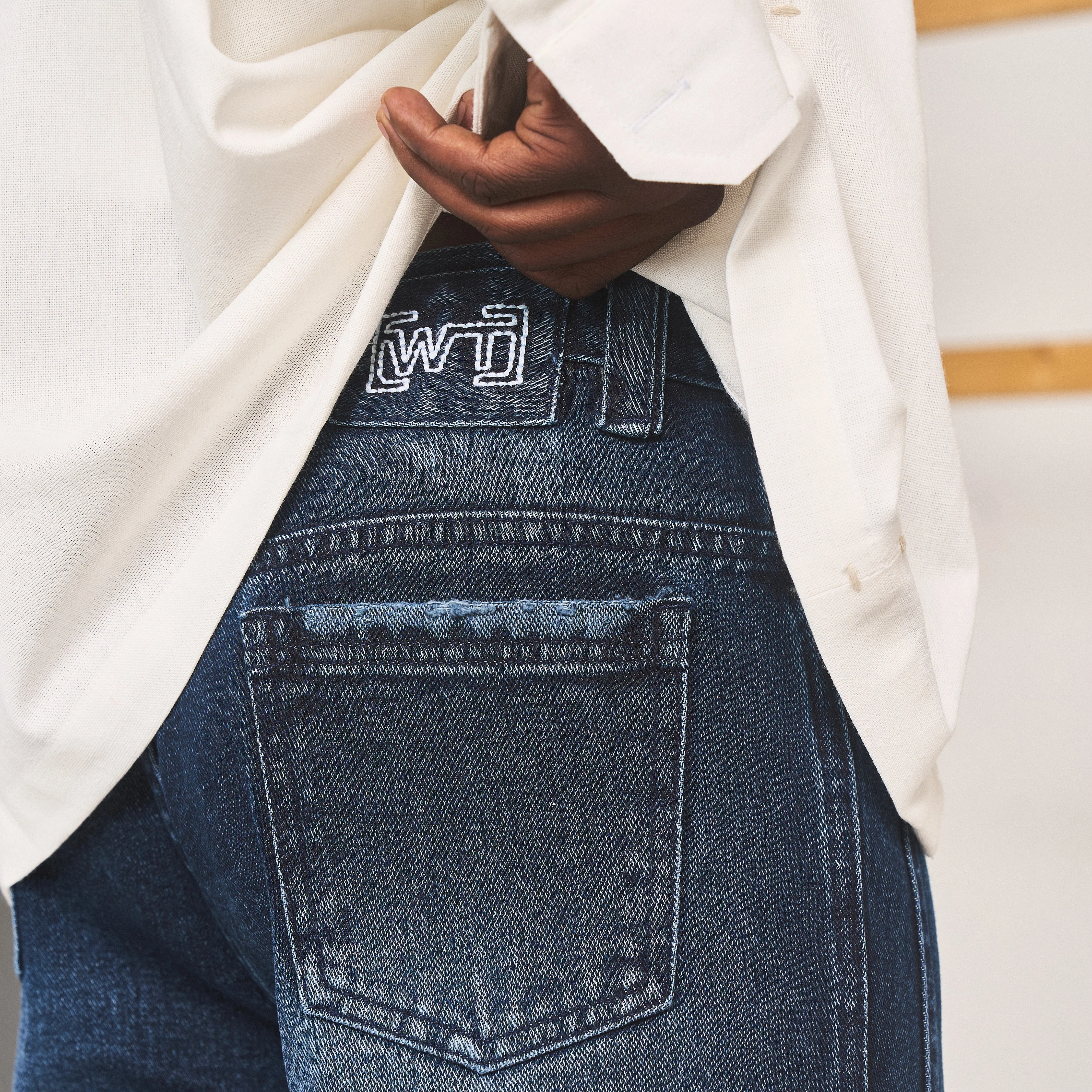 WHISKERED STRAIGHT LEG JEANS - Image 4